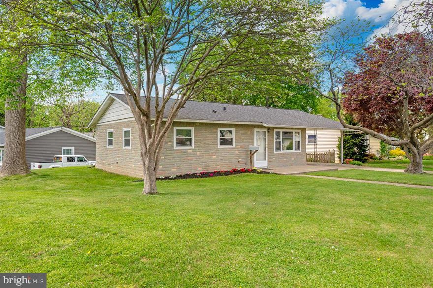 🔥 Just Listed – Don’t Miss This One!
Well-maintained three-bedroom, one full bath rancher perfectly situated on a corner lot in a great neighborhood. This home features easy one-level living, an enclosed sunroom ideal for relaxing or entertaining, and a convenient carport. Major update already done with a new roof in 2024, giving buyers peace of mind from day one.  Whether you’re looking to downsize, invest, or buy your first home, this is an incredible opportunity. Convenient to shopping, dining, and commuter routes.