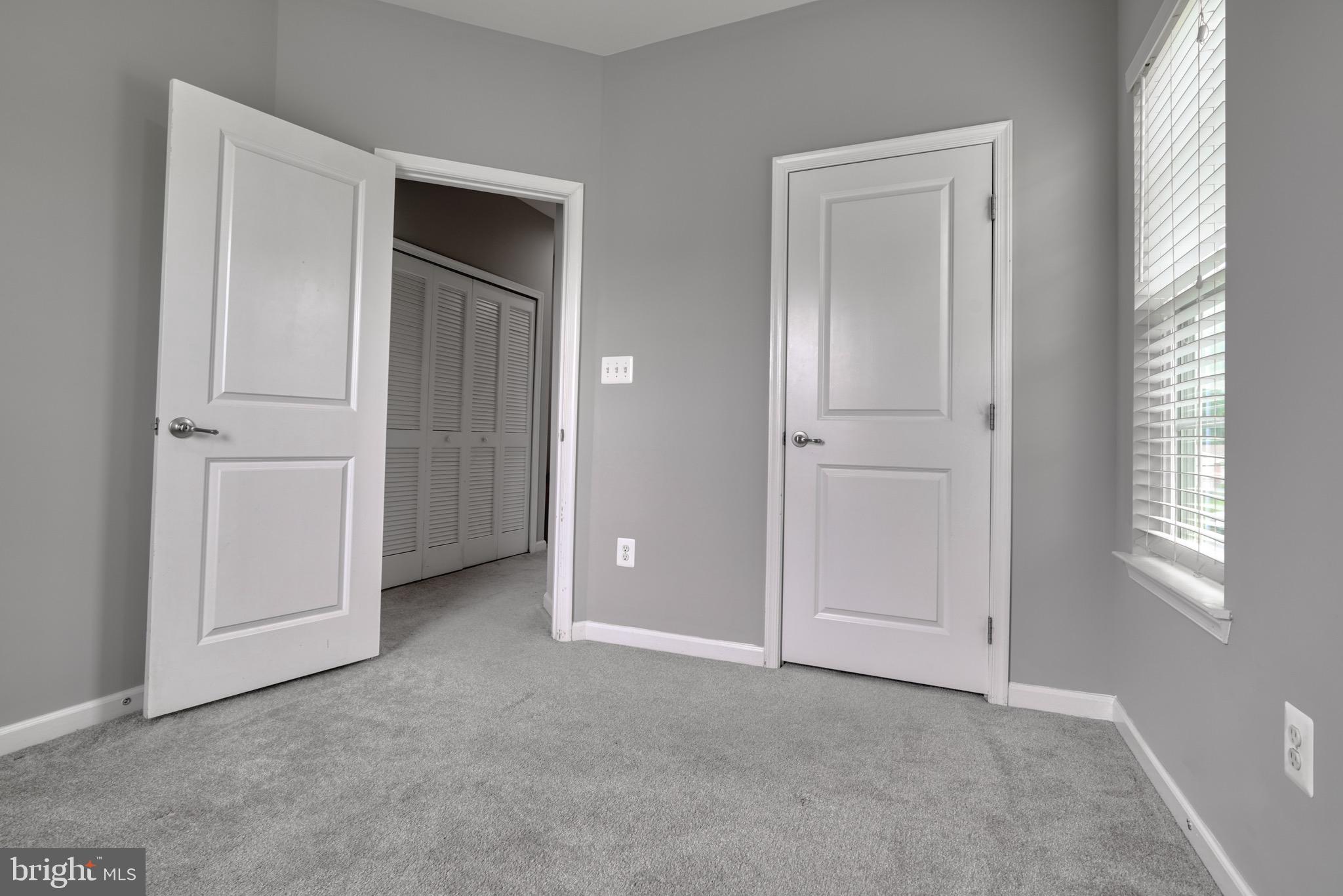 HOWARD SQUARE - Residential Lease