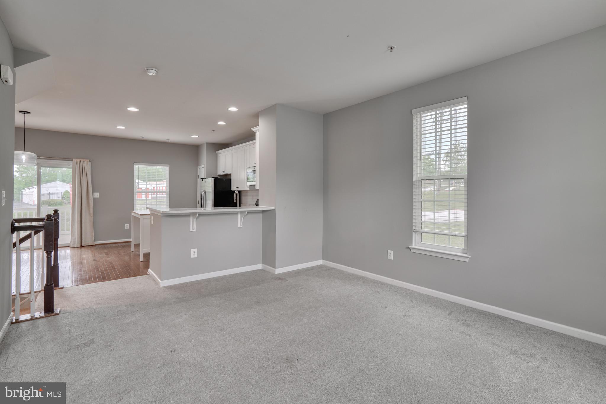 HOWARD SQUARE - Residential Lease