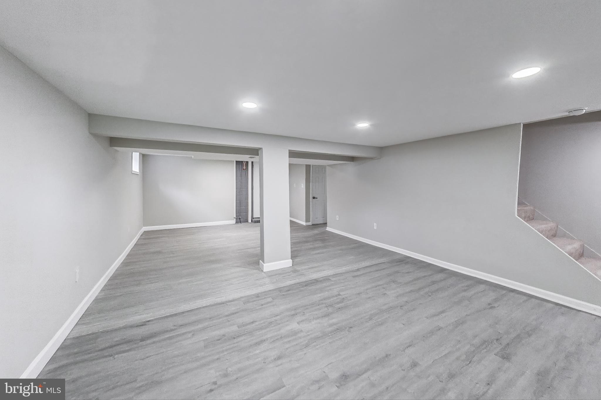 LOCHERN - Residential