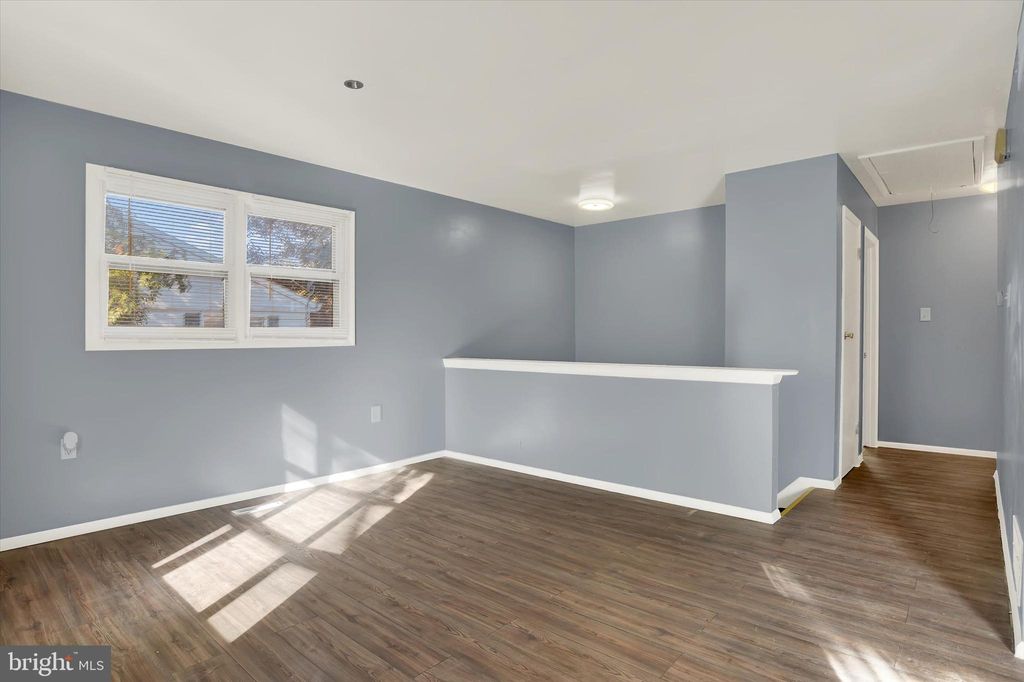 Photo of 200 Juniper Drive, ETTERS, PA 17319 (MLS # PAYK2091642)