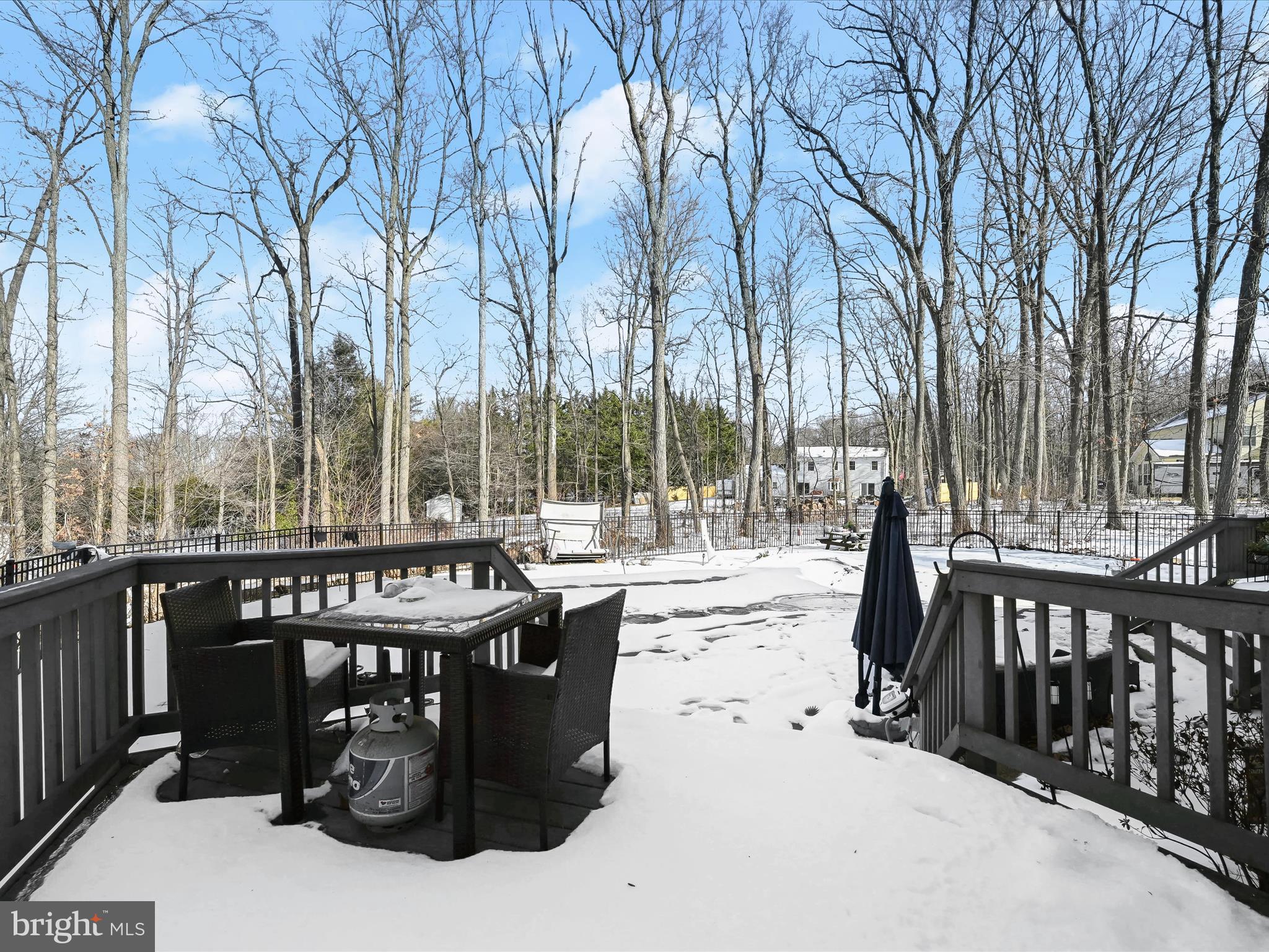 HUNGERFORD MANOR - Residential