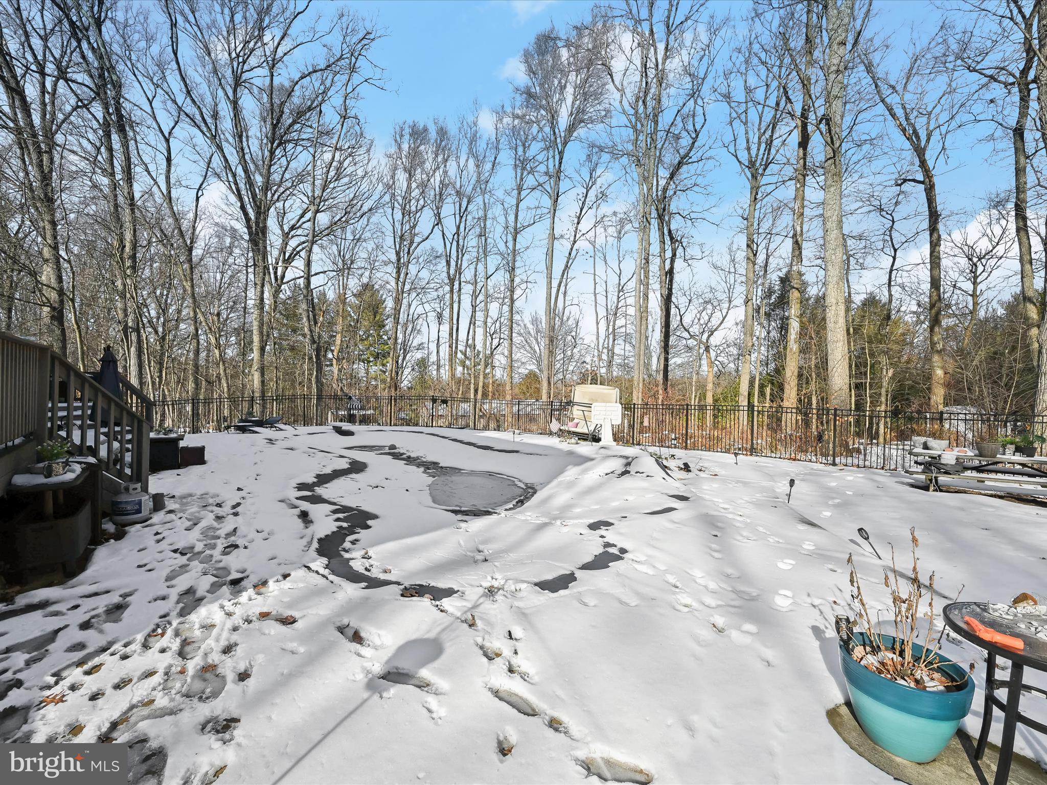 HUNGERFORD MANOR - Residential