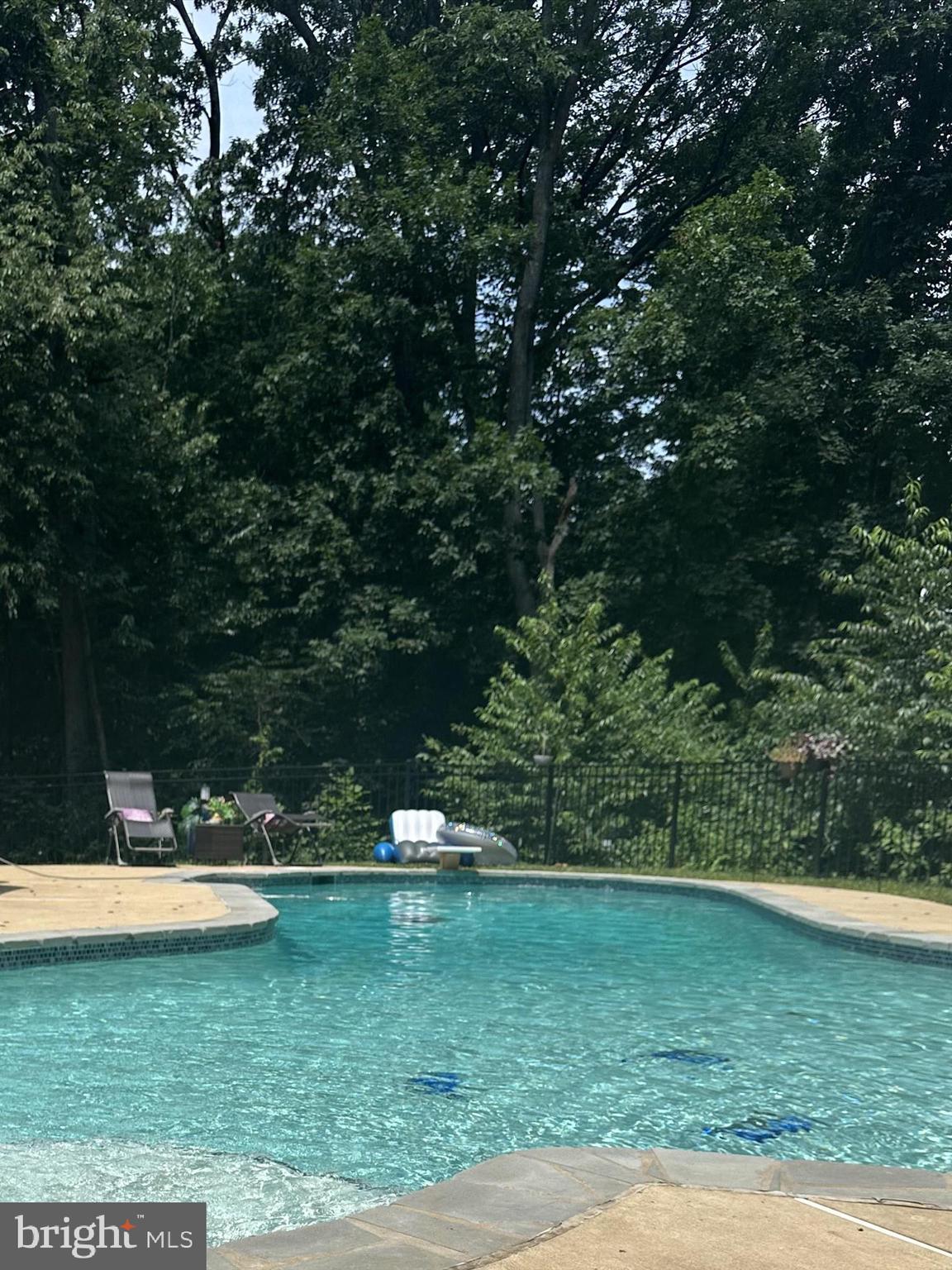 HUNGERFORD MANOR - Residential