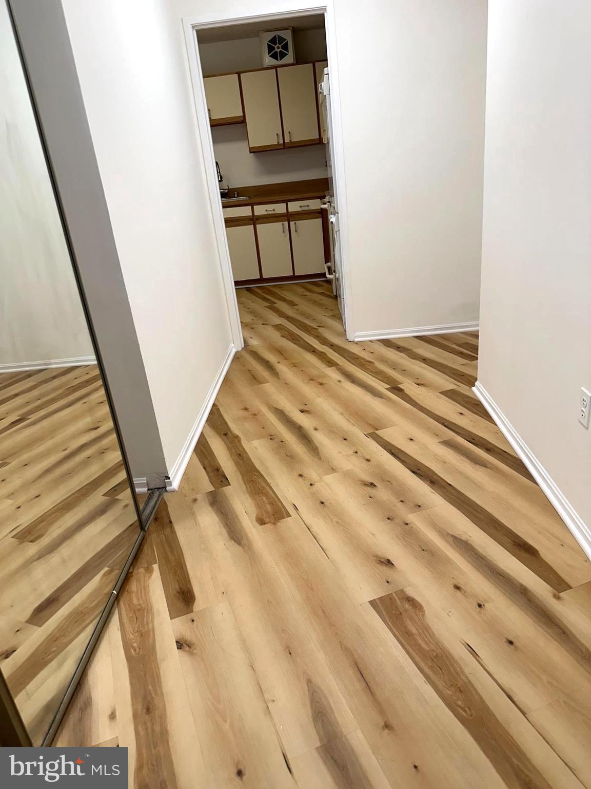 LEISURE WORLD - Residential