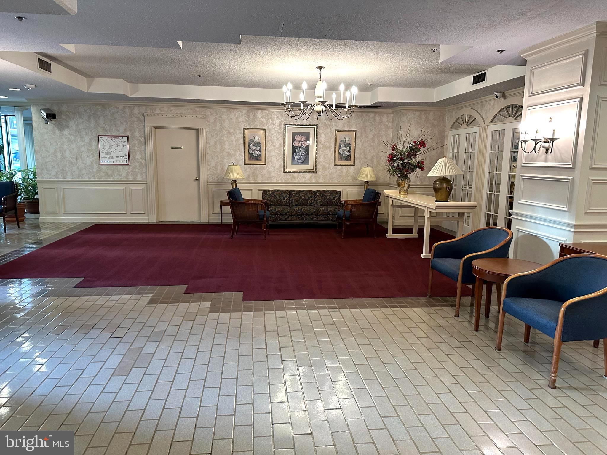 LEISURE WORLD - Residential