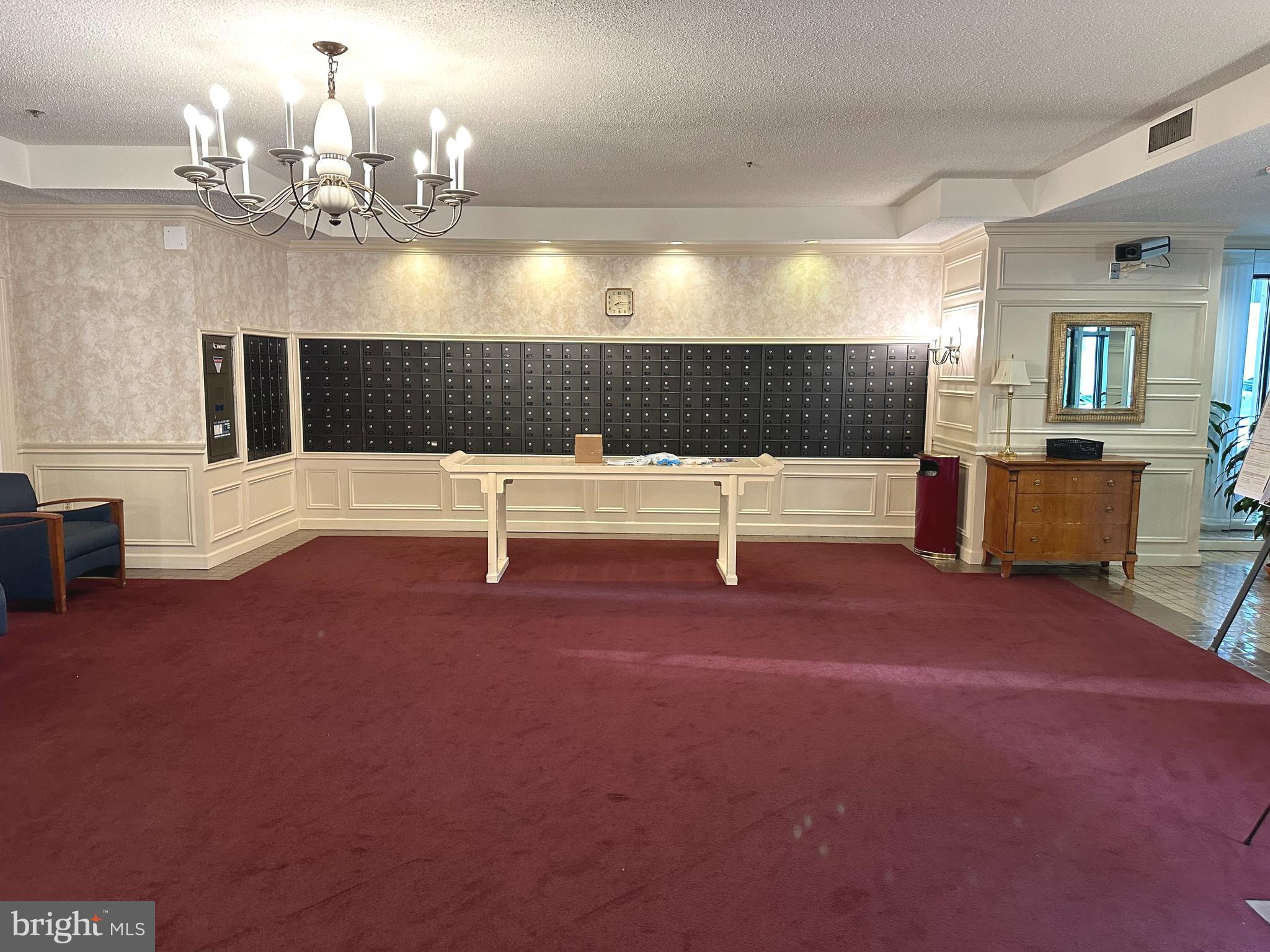 LEISURE WORLD - Residential