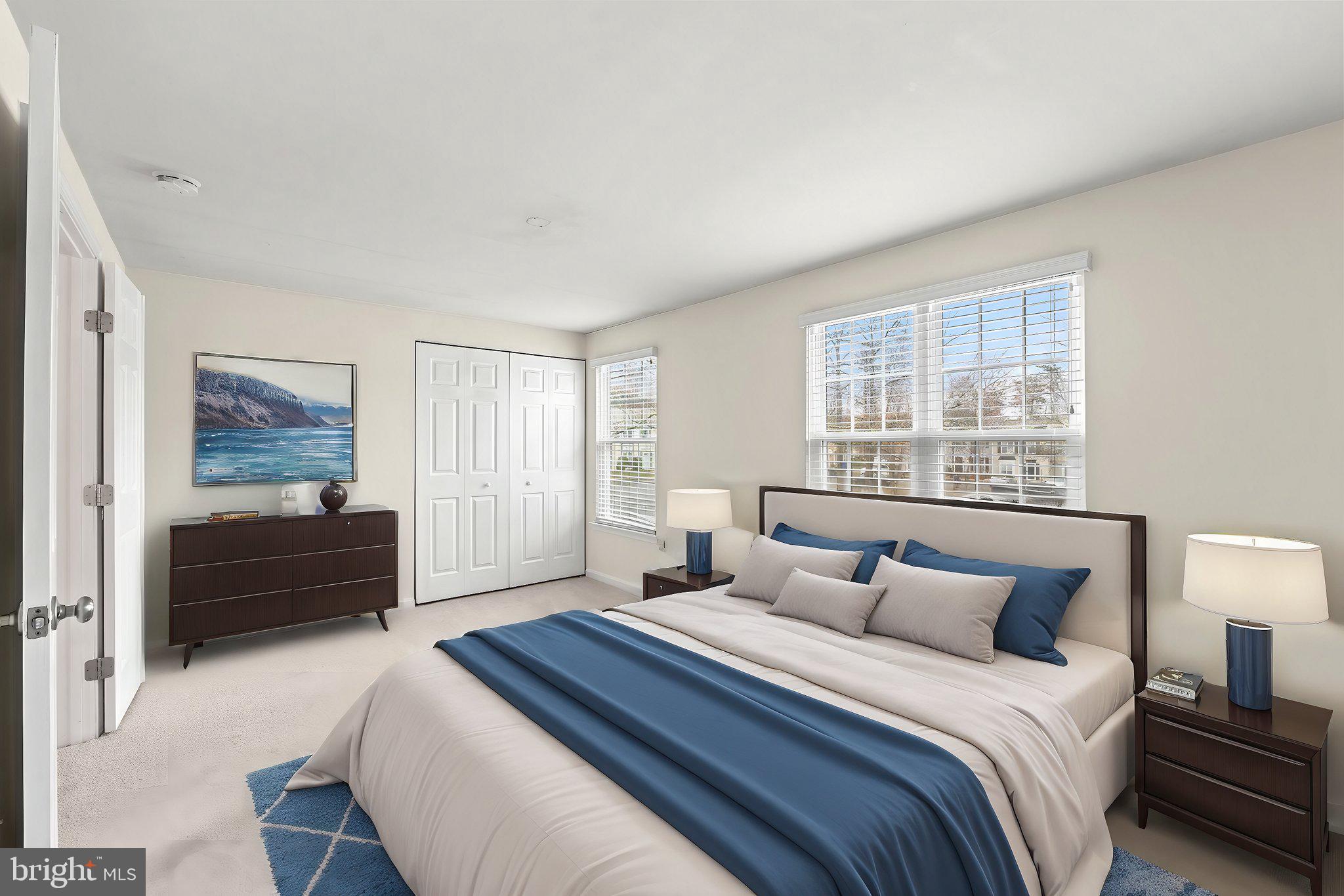 HUNTINGTON/SENTRY WOODS - Residential