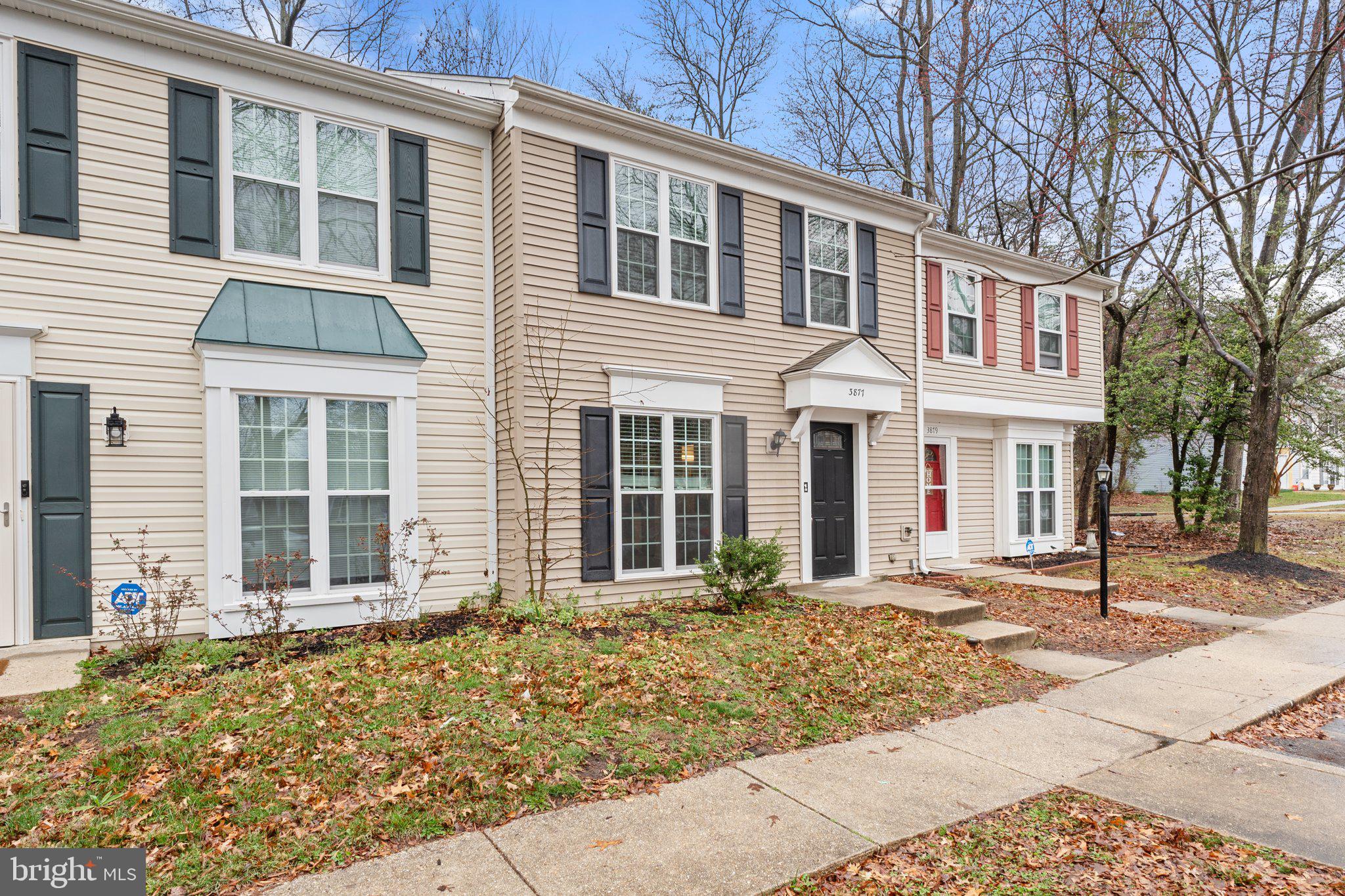 HUNTINGTON/SENTRY WOODS - Residential