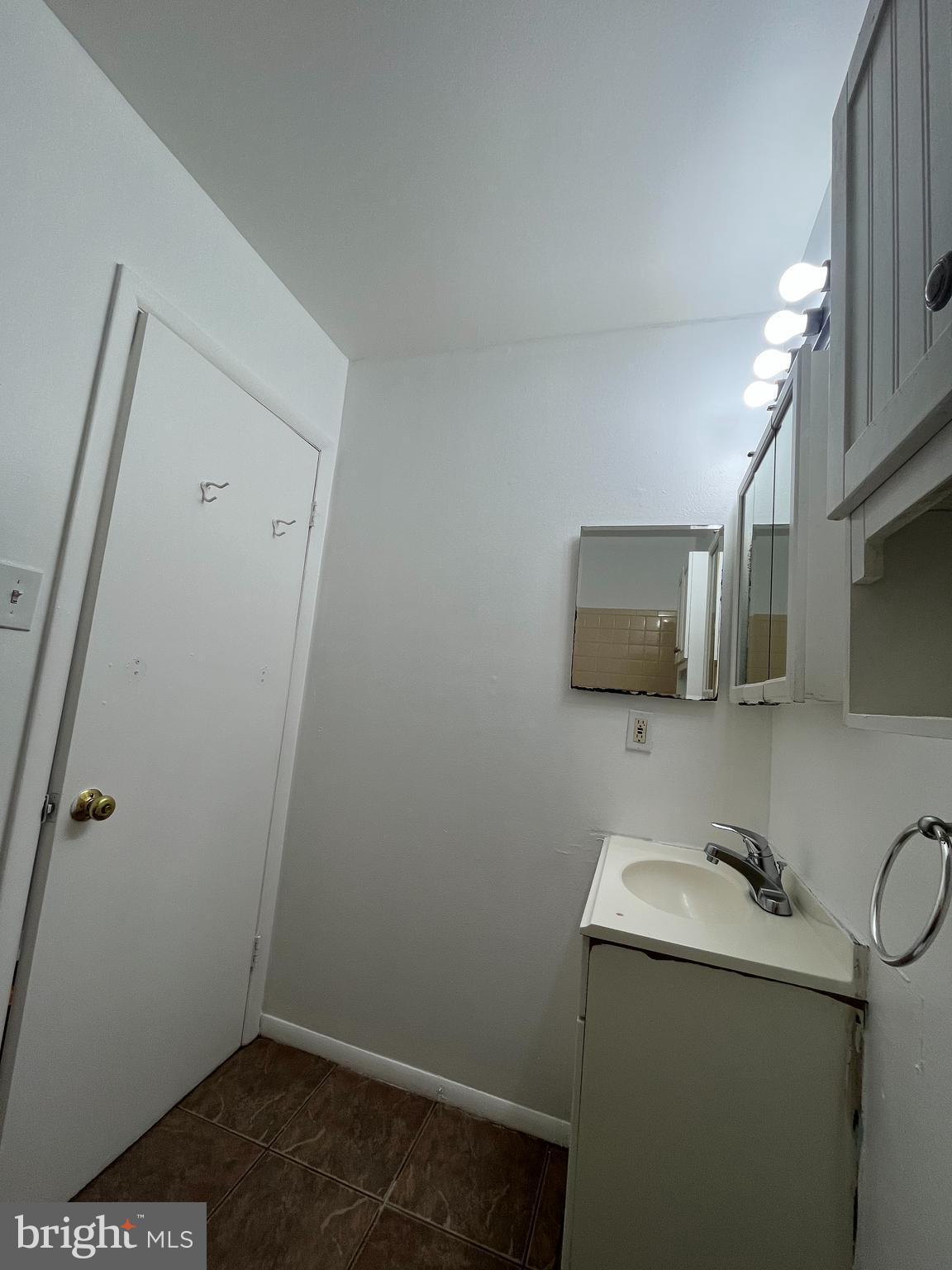 SUNRISE CONDOMINIUMS - Residential
