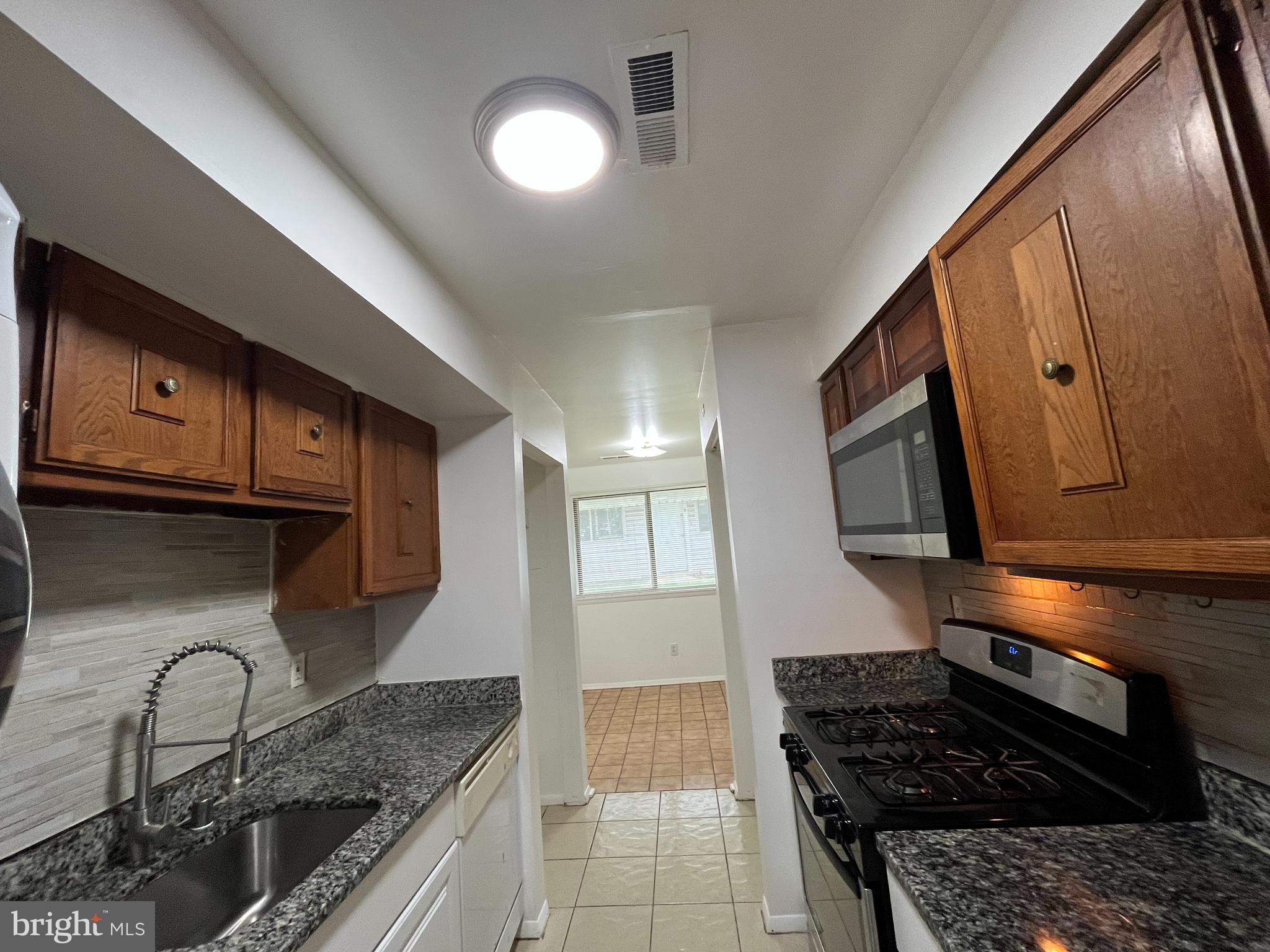 SUNRISE CONDOMINIUMS - Residential