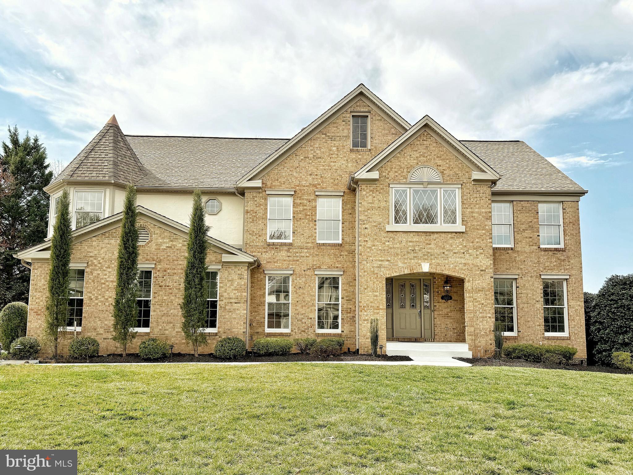 ASHBURN FARM - Residential