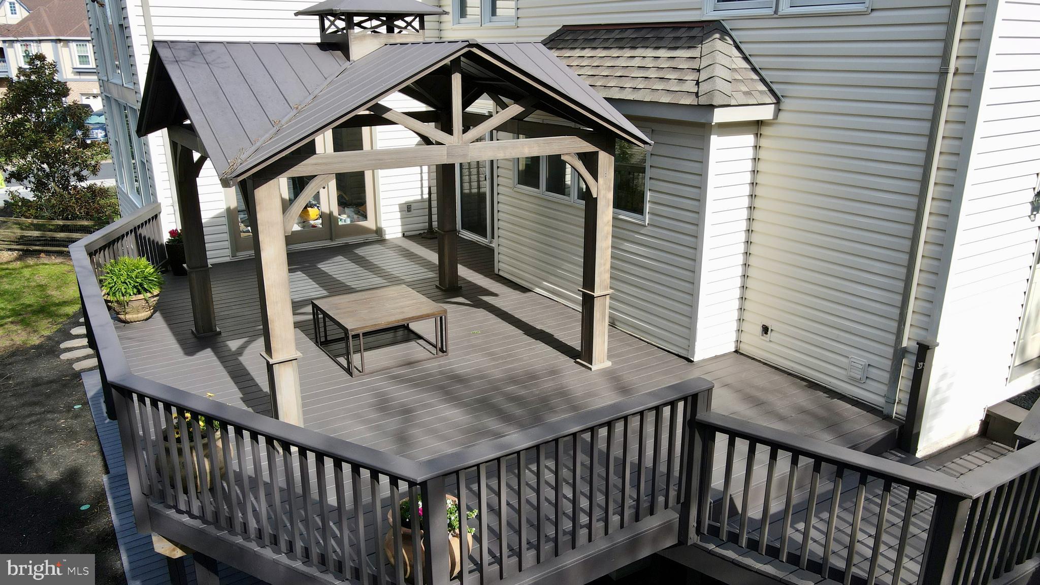 ASHBURN FARM - Residential