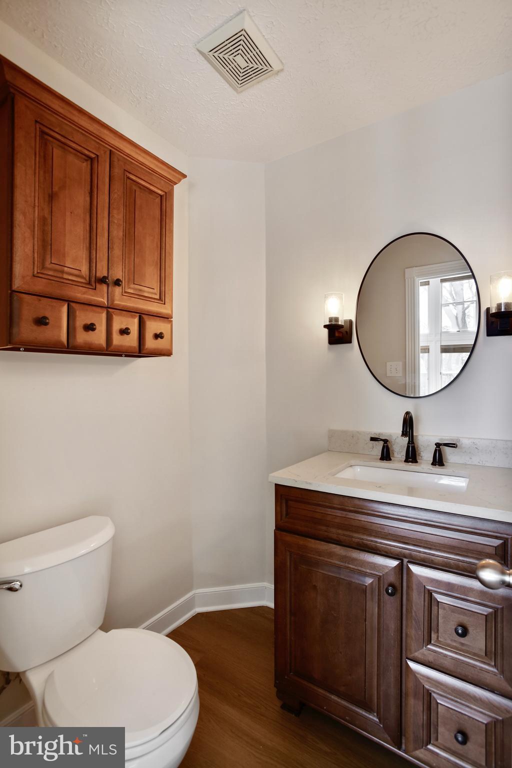 ASHBURN FARM - Residential