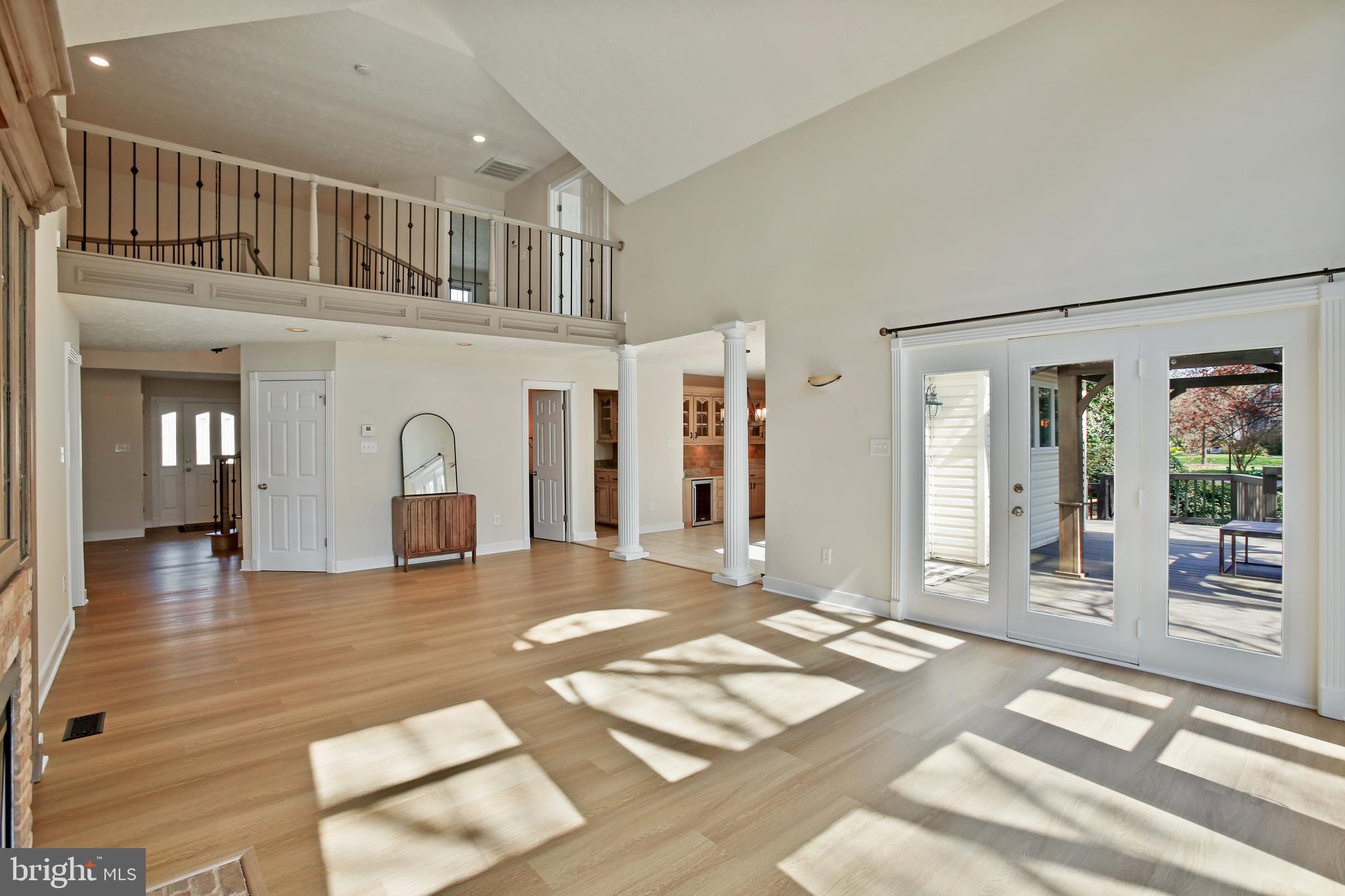 ASHBURN FARM - Residential