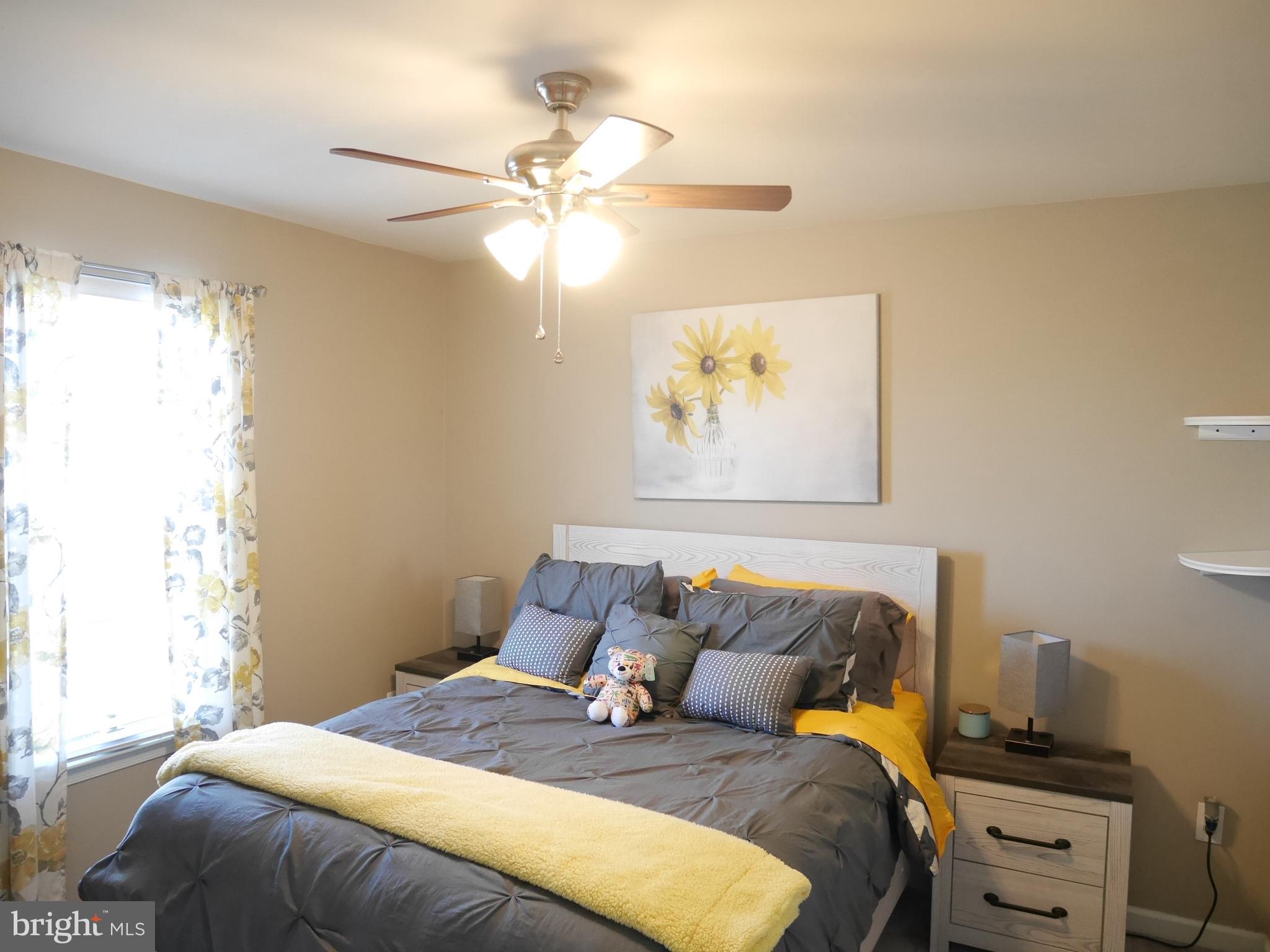 ASHBY COMMONS - Residential Lease