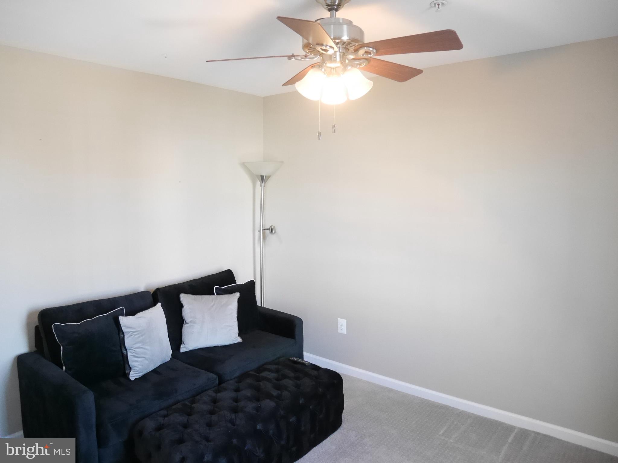 ASHBY COMMONS - Residential Lease