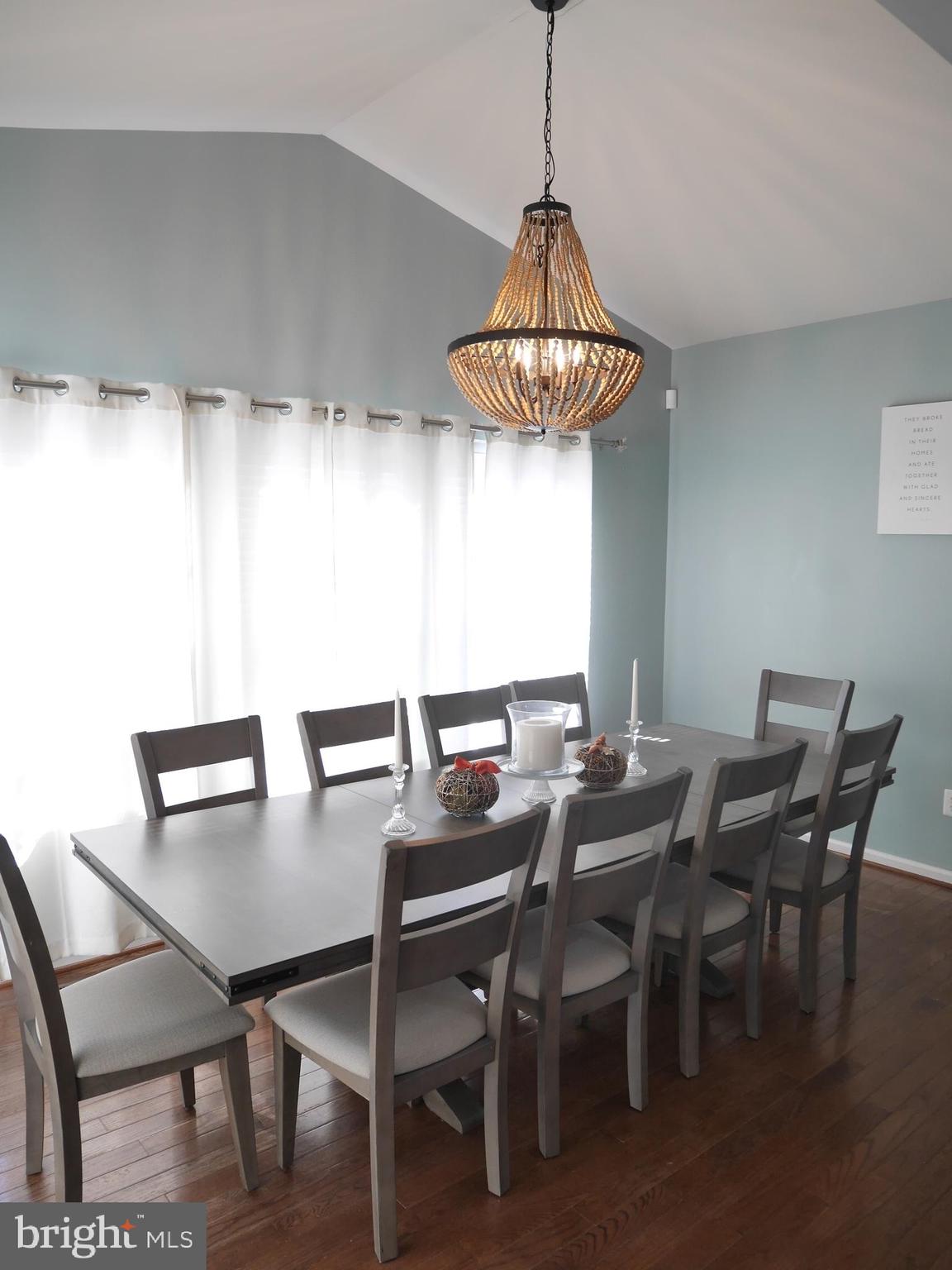 ASHBY COMMONS - Residential Lease