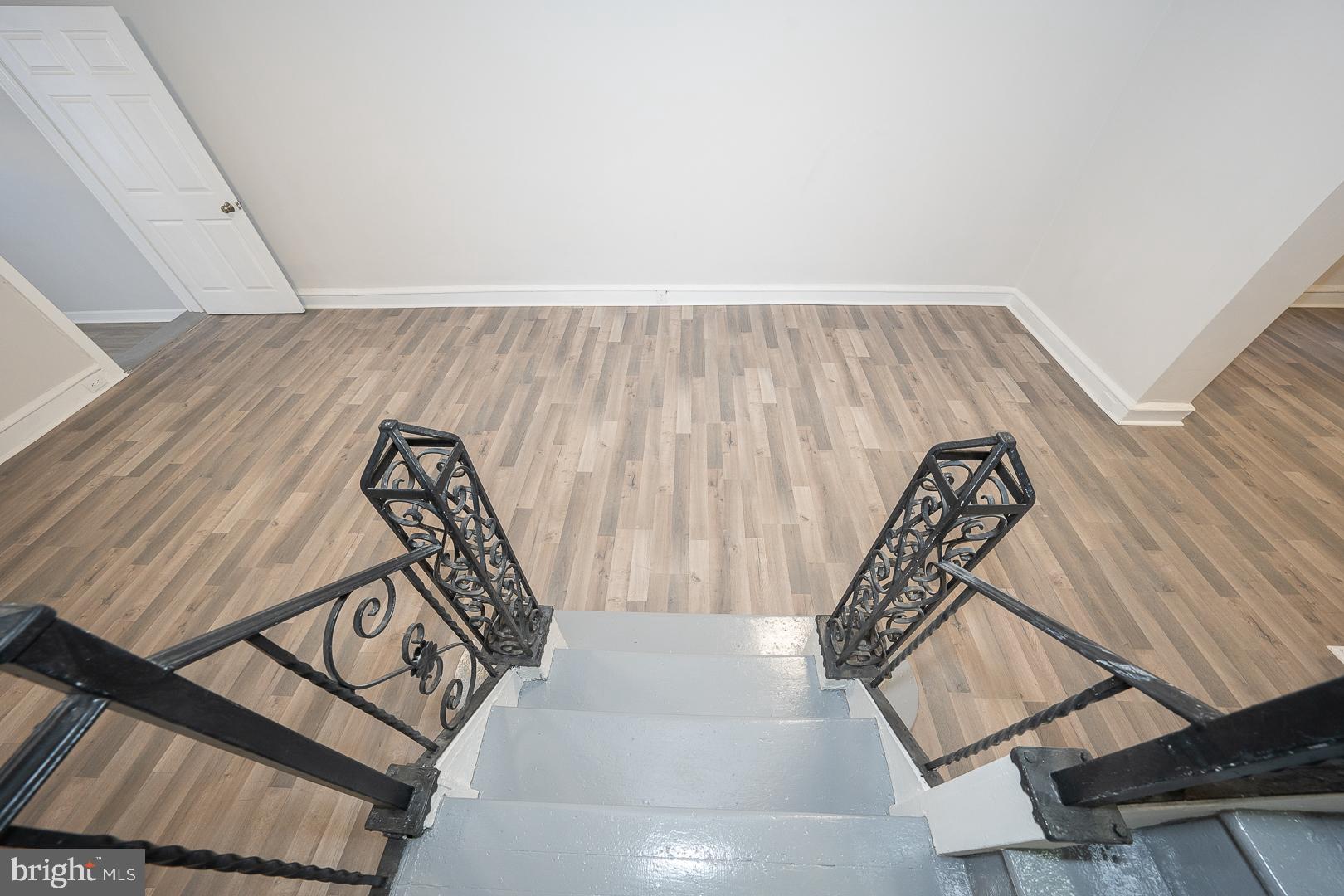 COBBS CREEK - Residential