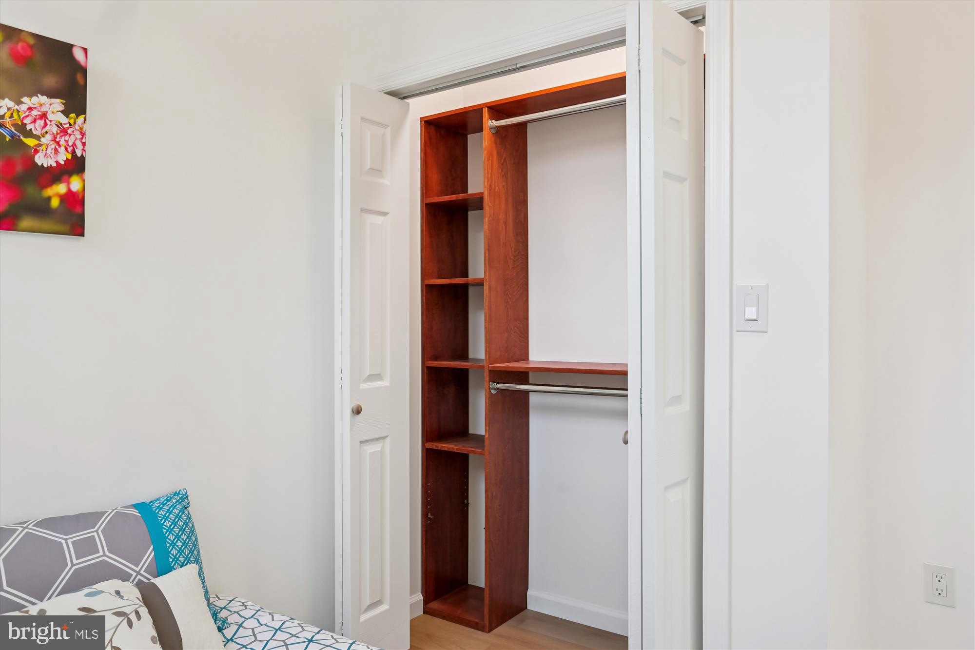 ROLLING TERRACE - Residential