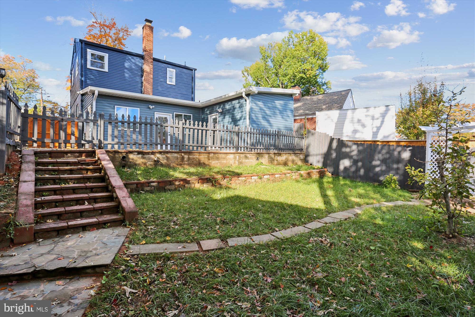 ROLLING TERRACE - Residential