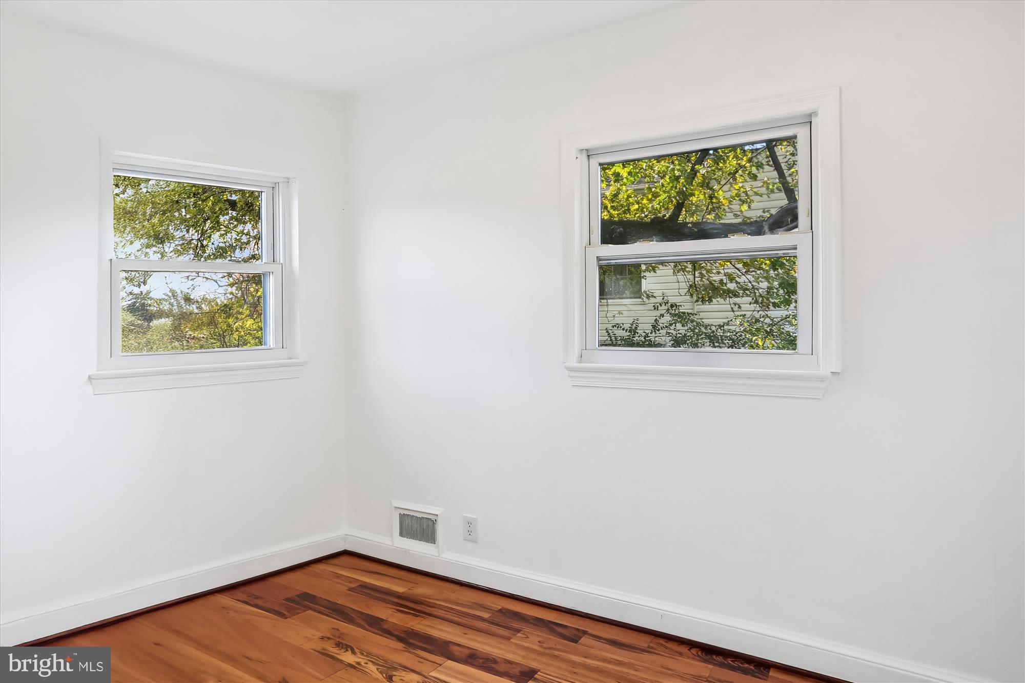 ROLLING TERRACE - Residential