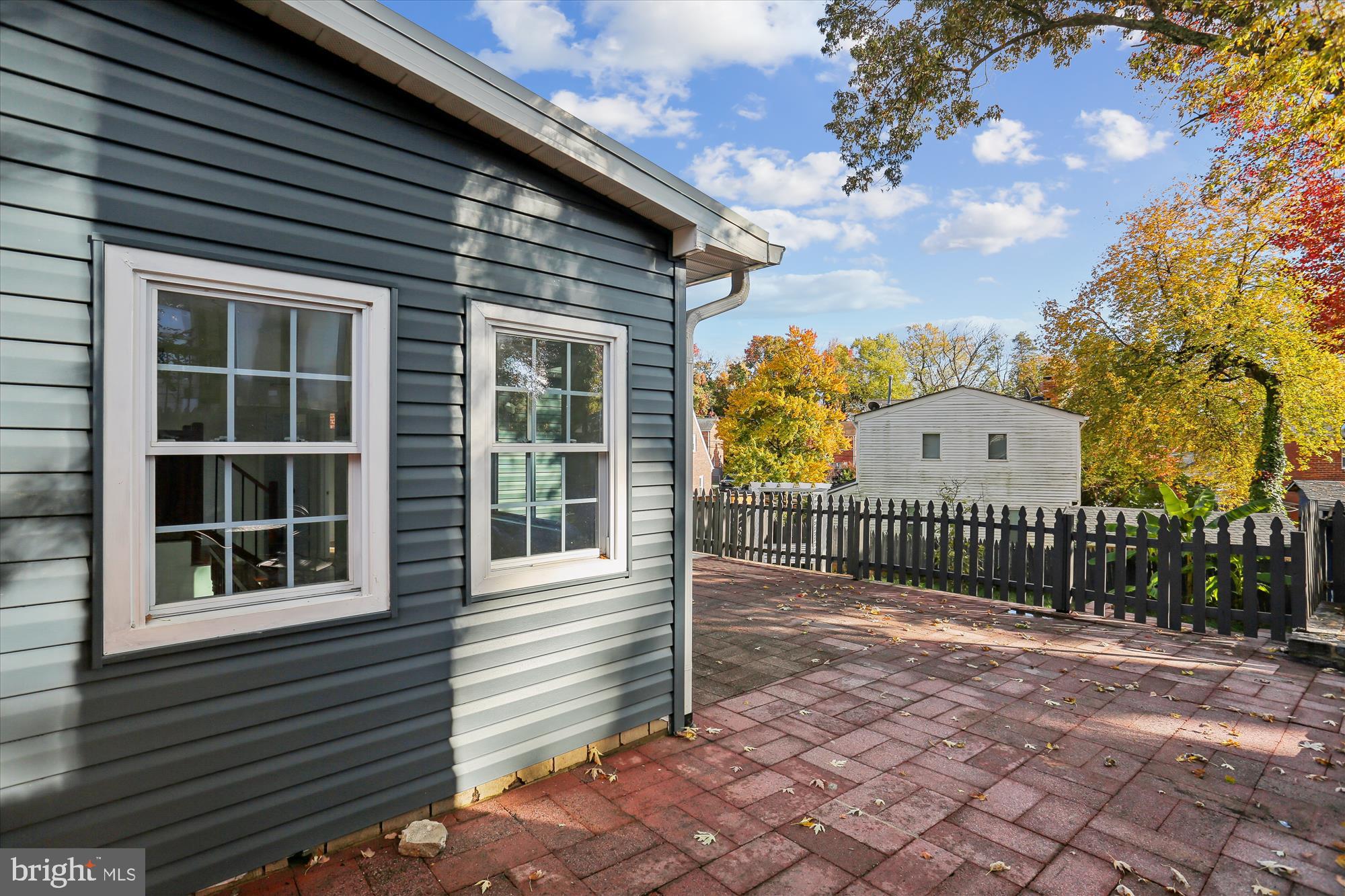 ROLLING TERRACE - Residential