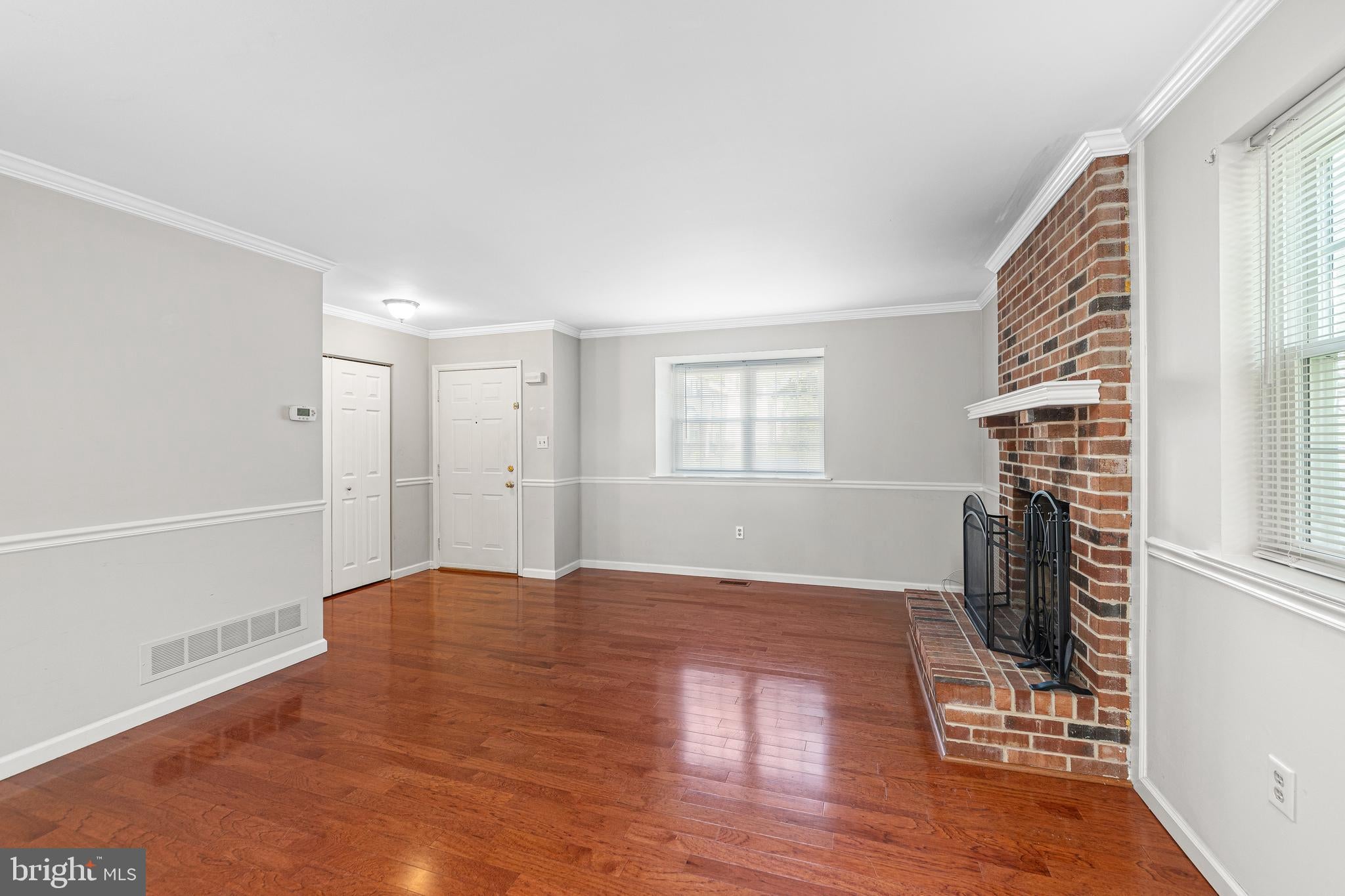 2901 DORIS COURT