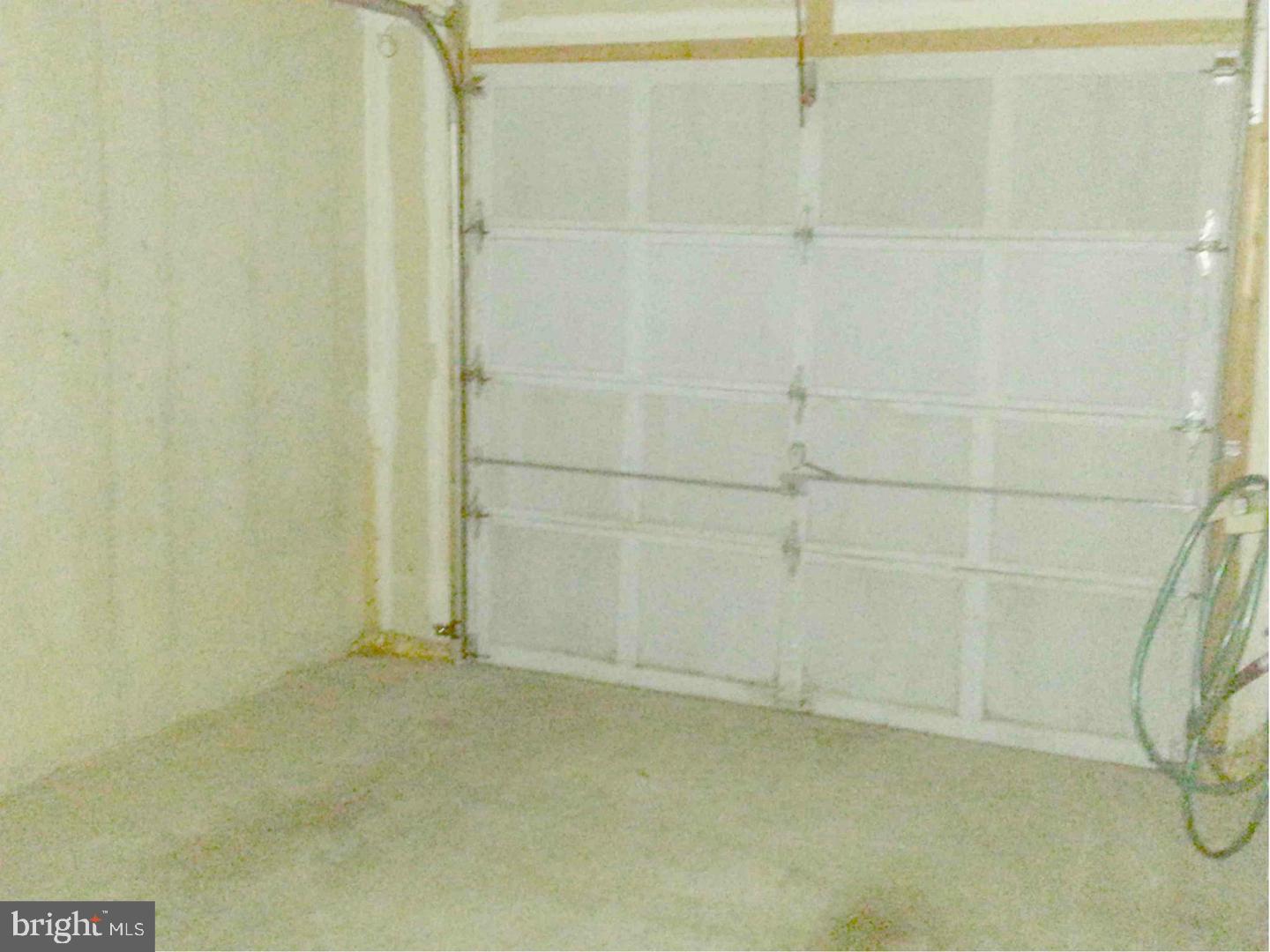 GATEWAY COMMONS - Residential Lease