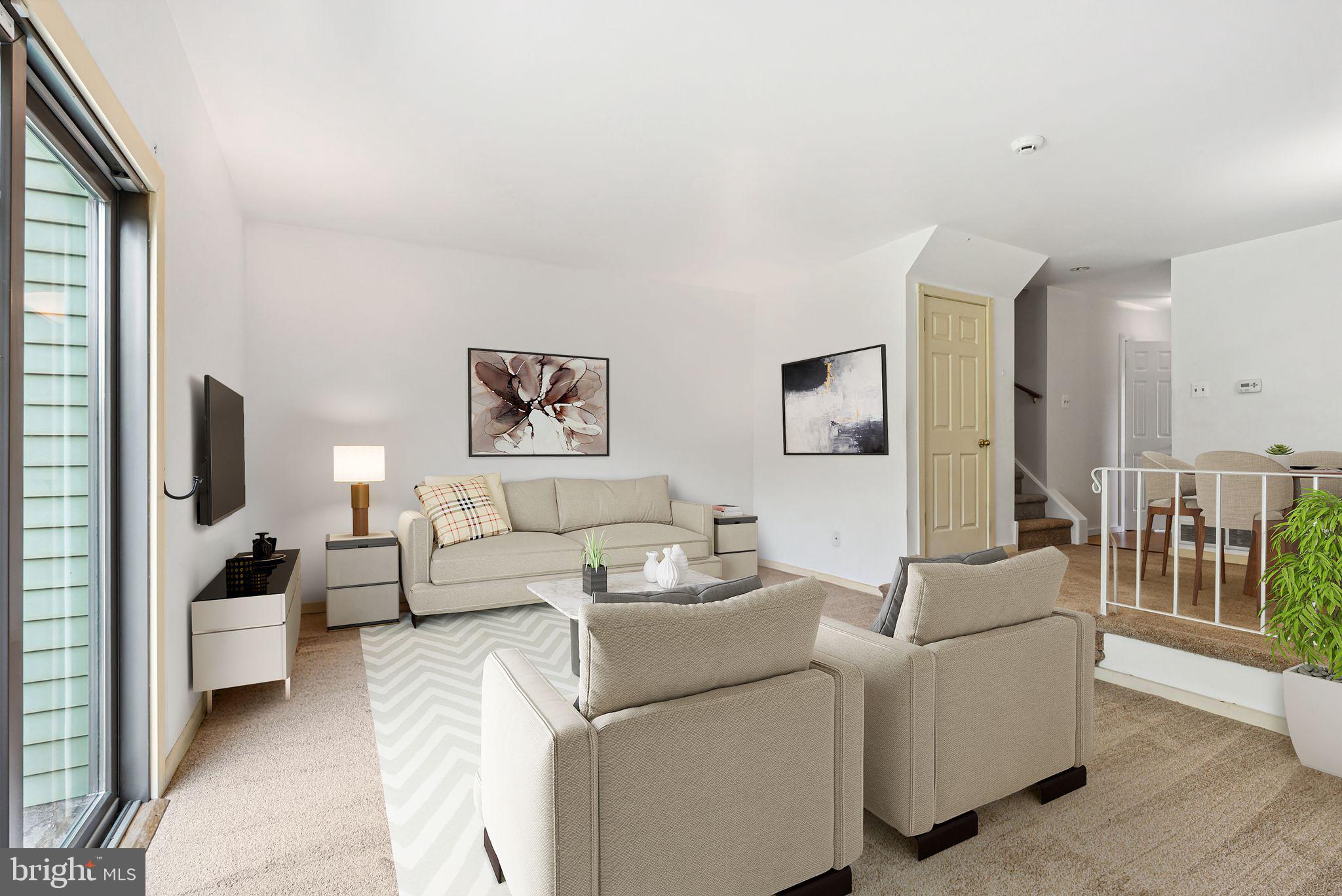 988 BEECHWOOD PLACE