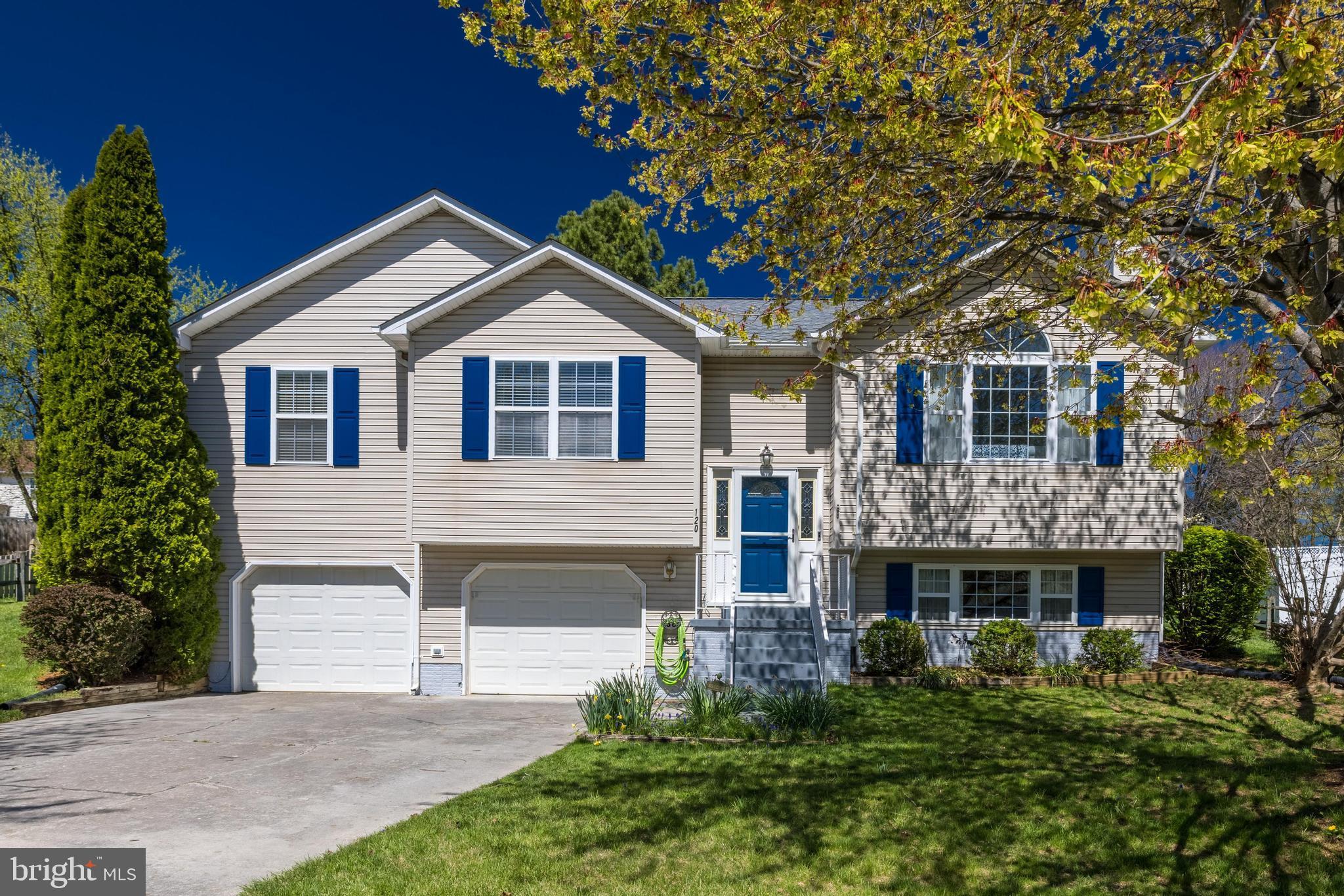 WILLIAMSBURG - Residential