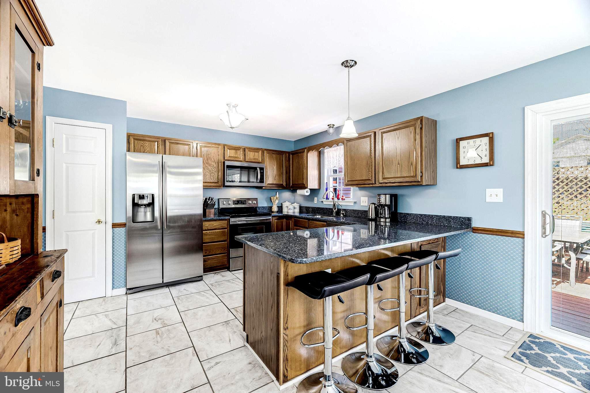 WILLIAMSBURG - Residential