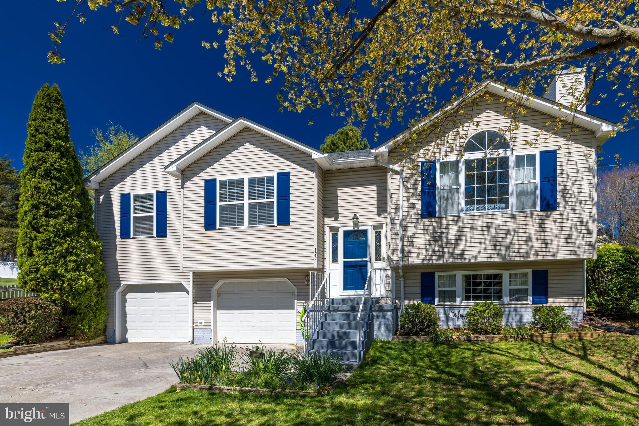 WILLIAMSBURG - Residential