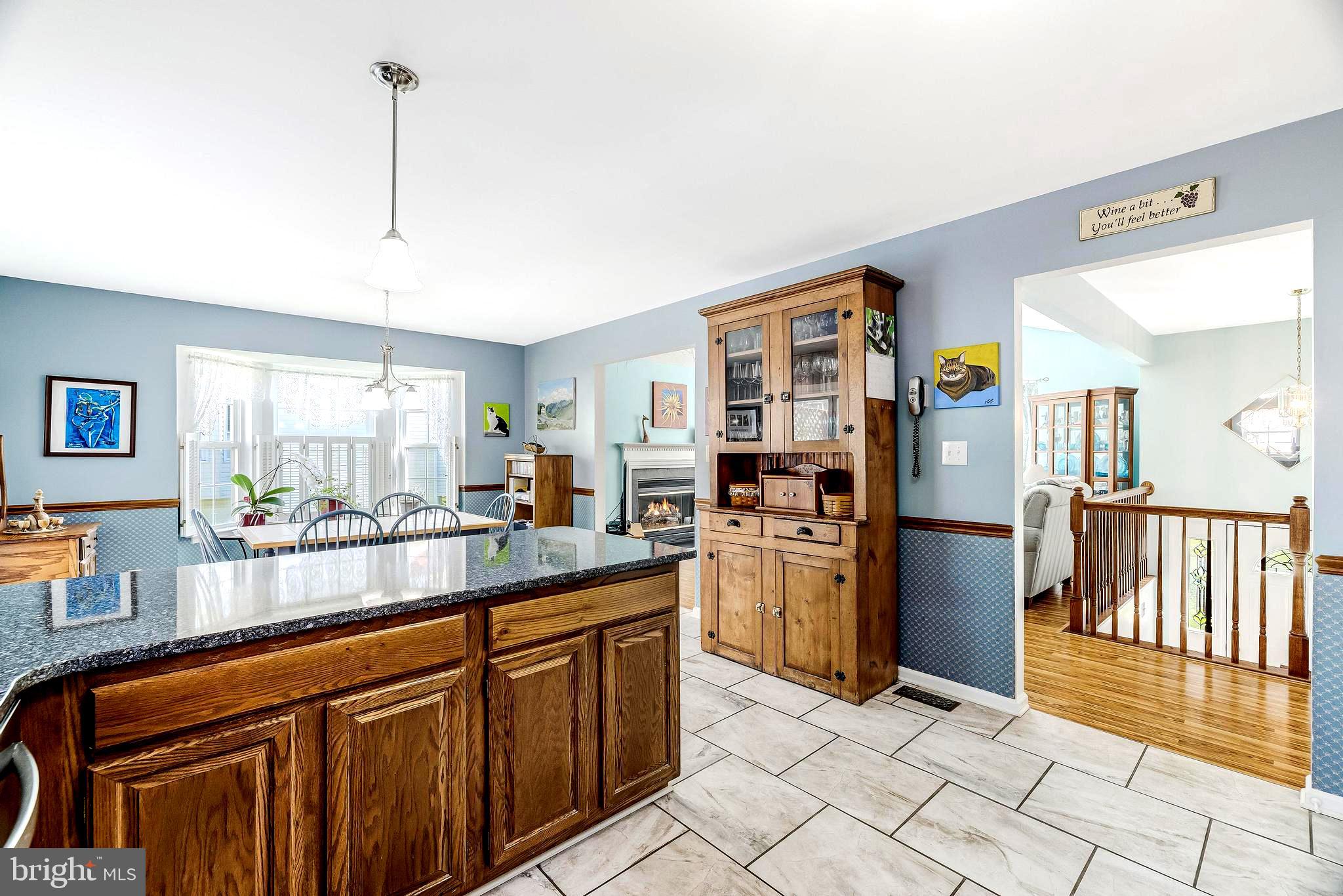 WILLIAMSBURG - Residential