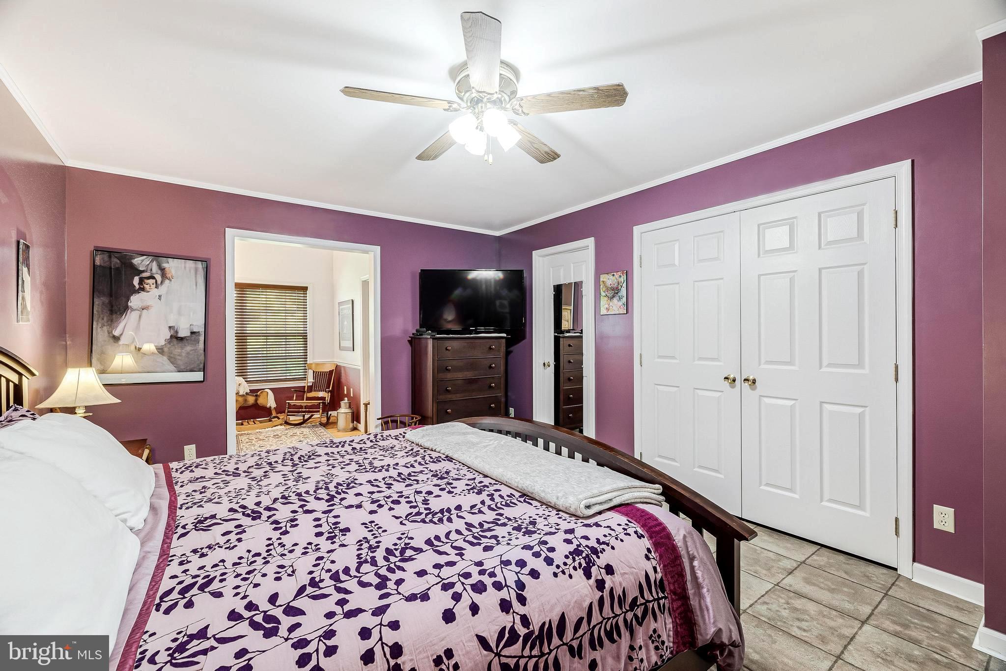 WILLIAMSBURG - Residential