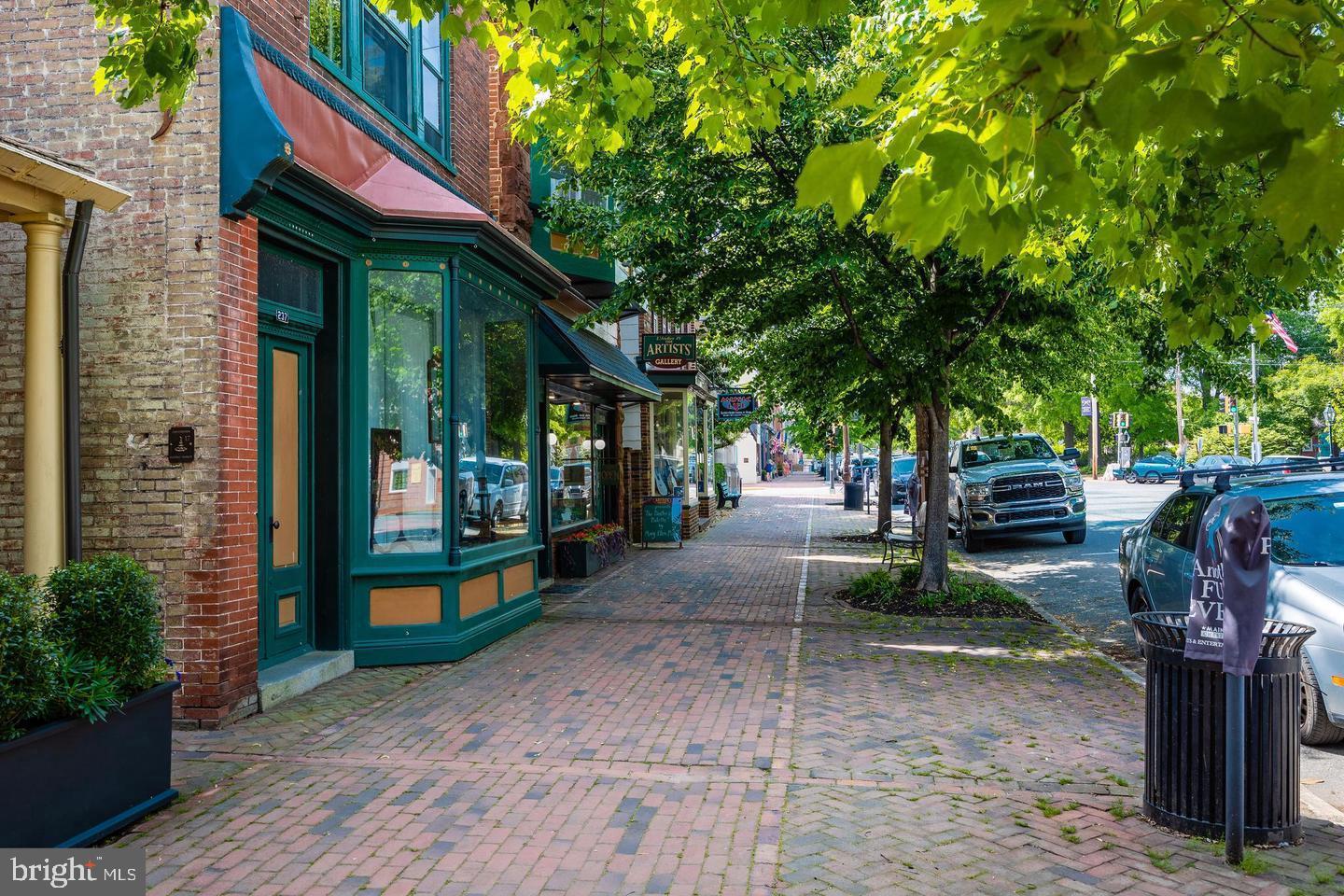 SARAH SKIPPER LANDS - Residential