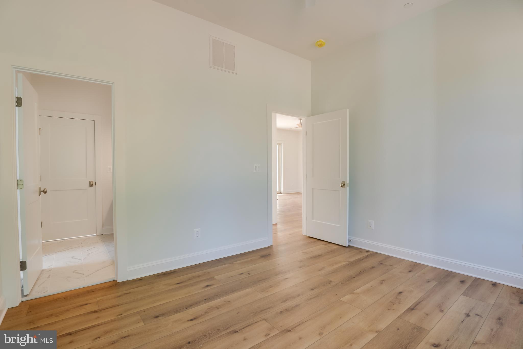 SARAH SKIPPER LANDS - Residential