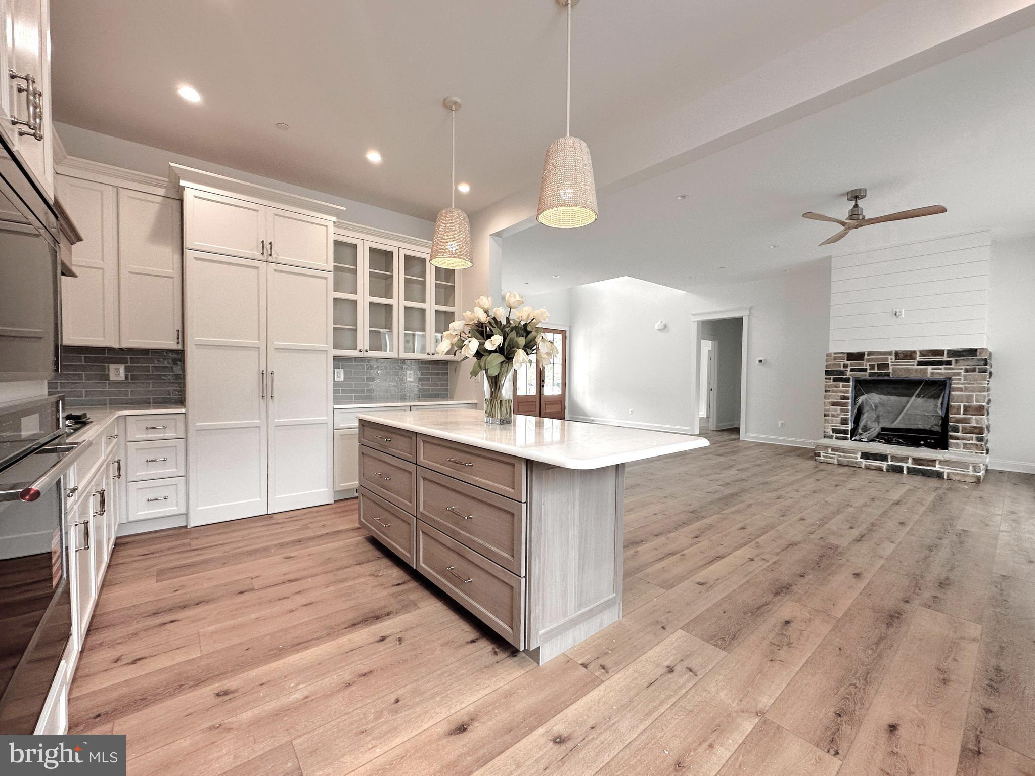 SARAH SKIPPER LANDS - Residential