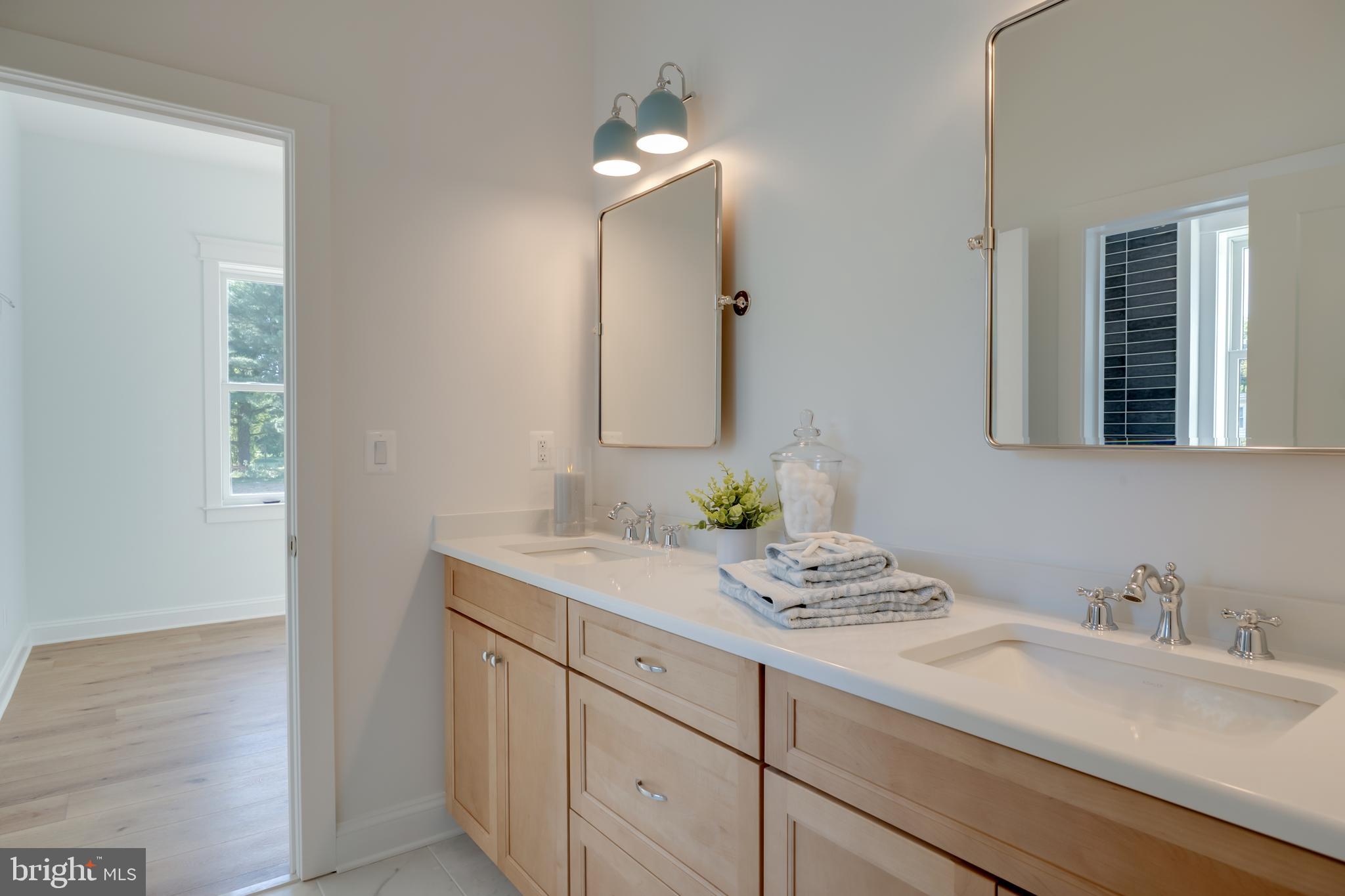 SARAH SKIPPER LANDS - Residential