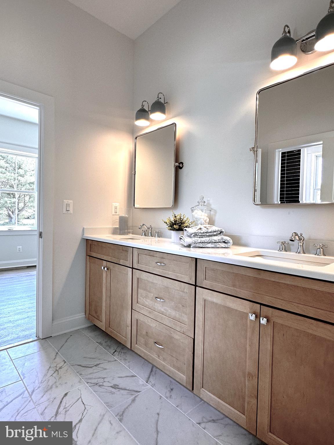 SARAH SKIPPER LANDS - Residential