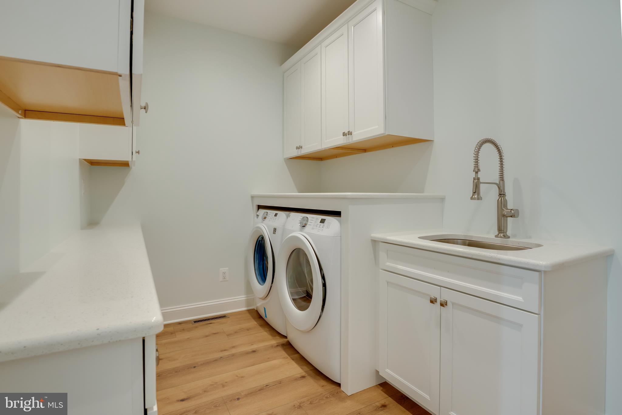 SARAH SKIPPER LANDS - Residential