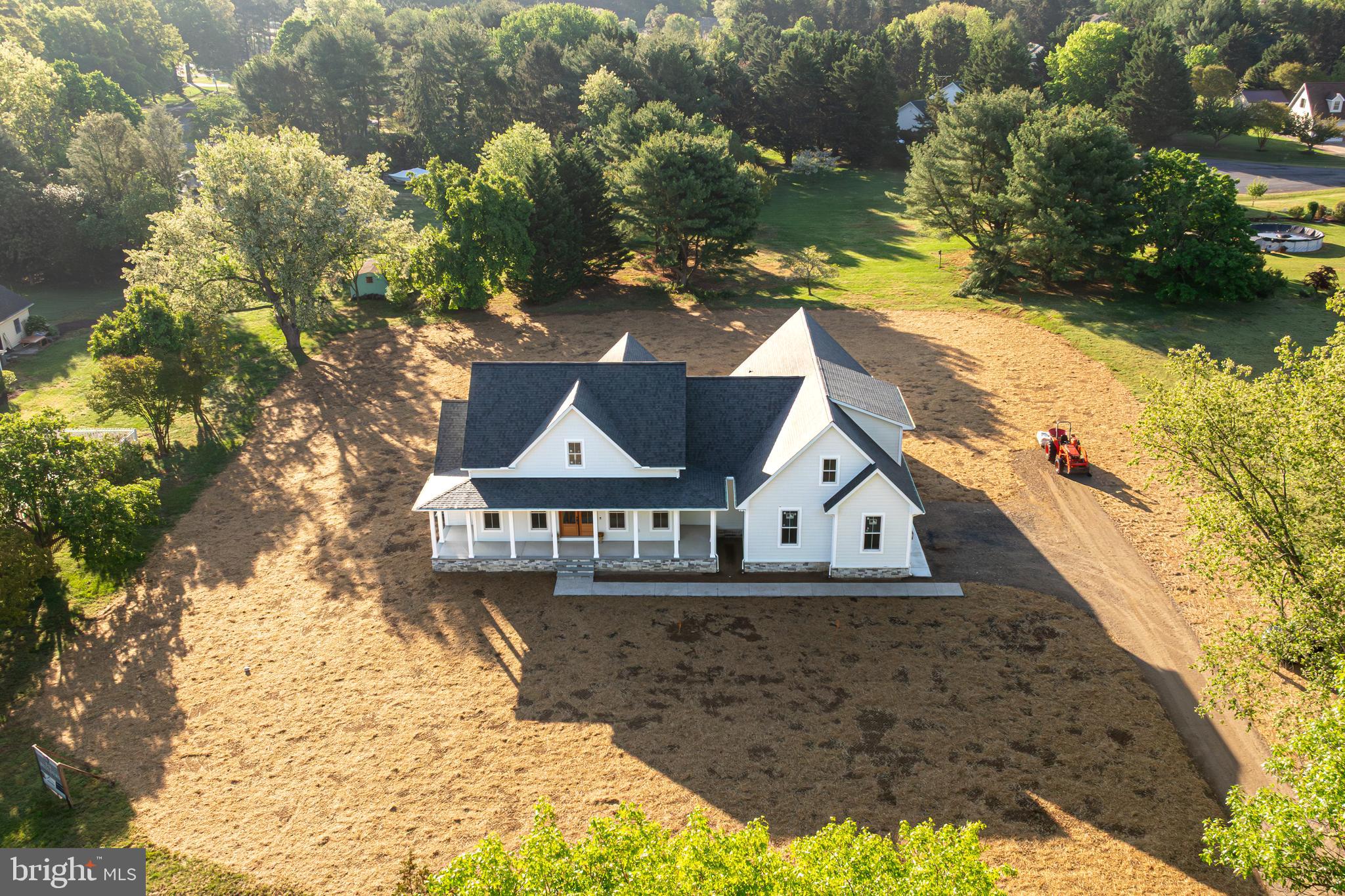 SARAH SKIPPER LANDS - Residential