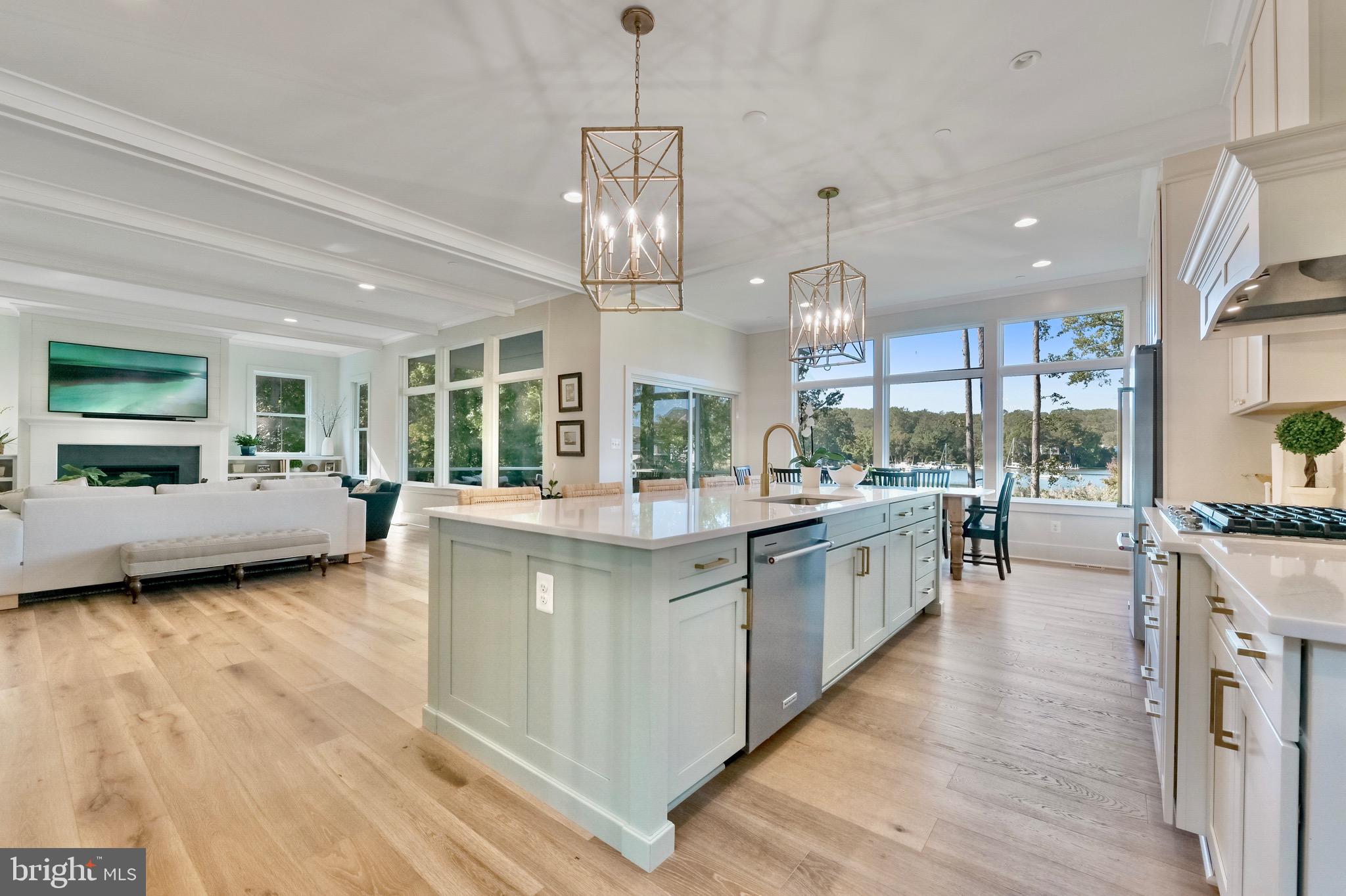 GALESVILLE - Residential