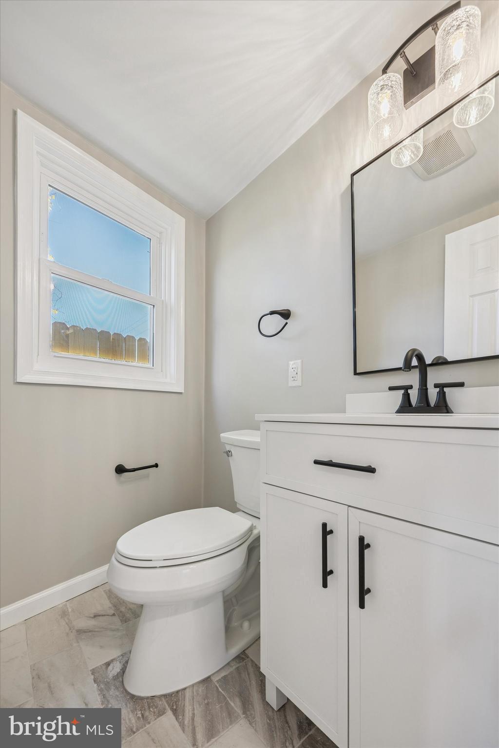 LAFAYETTE HILL - Residential