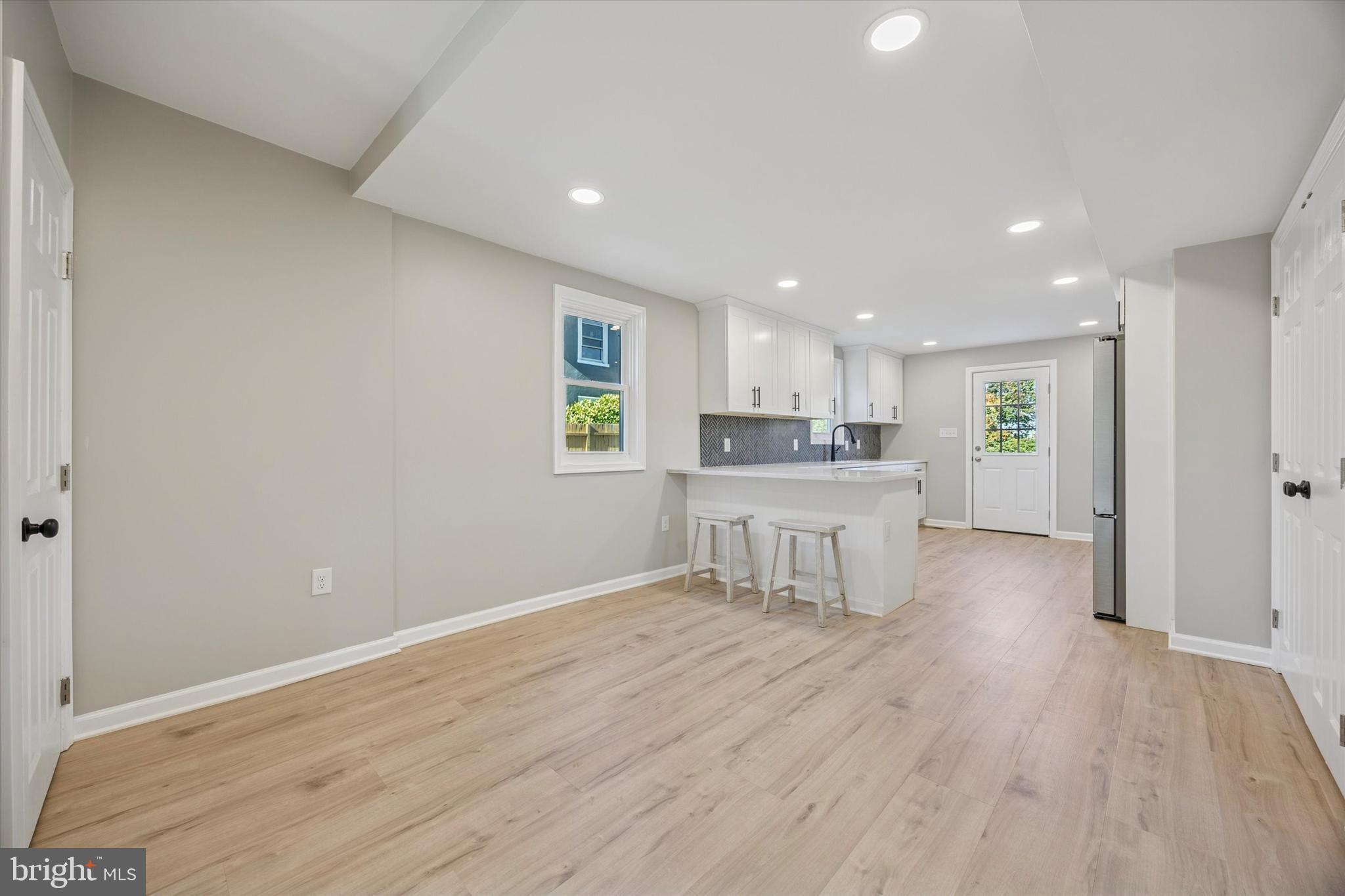 LAFAYETTE HILL - Residential