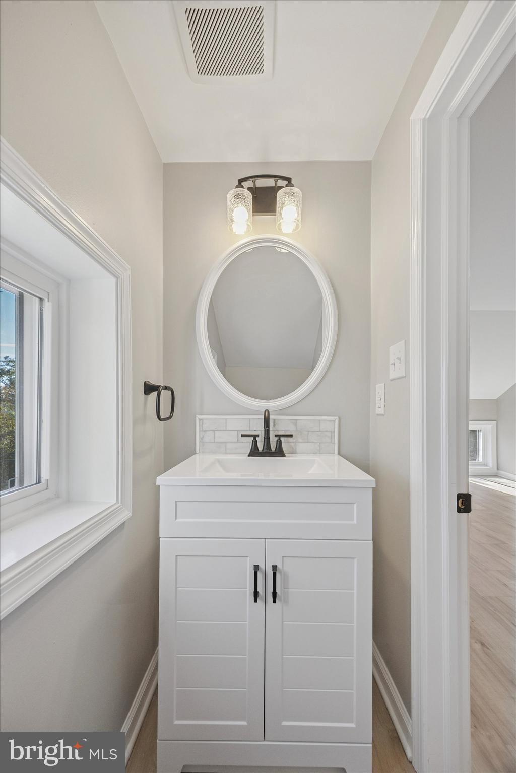 LAFAYETTE HILL - Residential