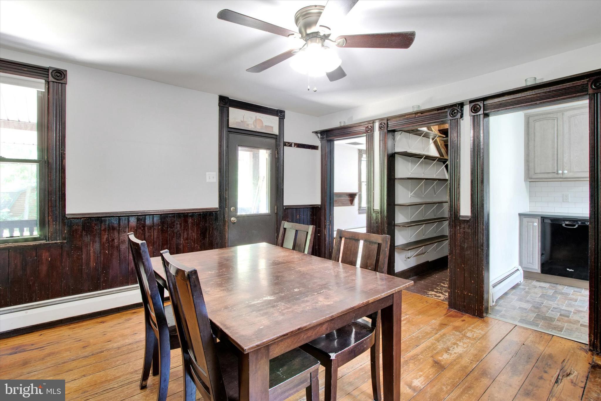 1526 GREEN HILLS ROAD