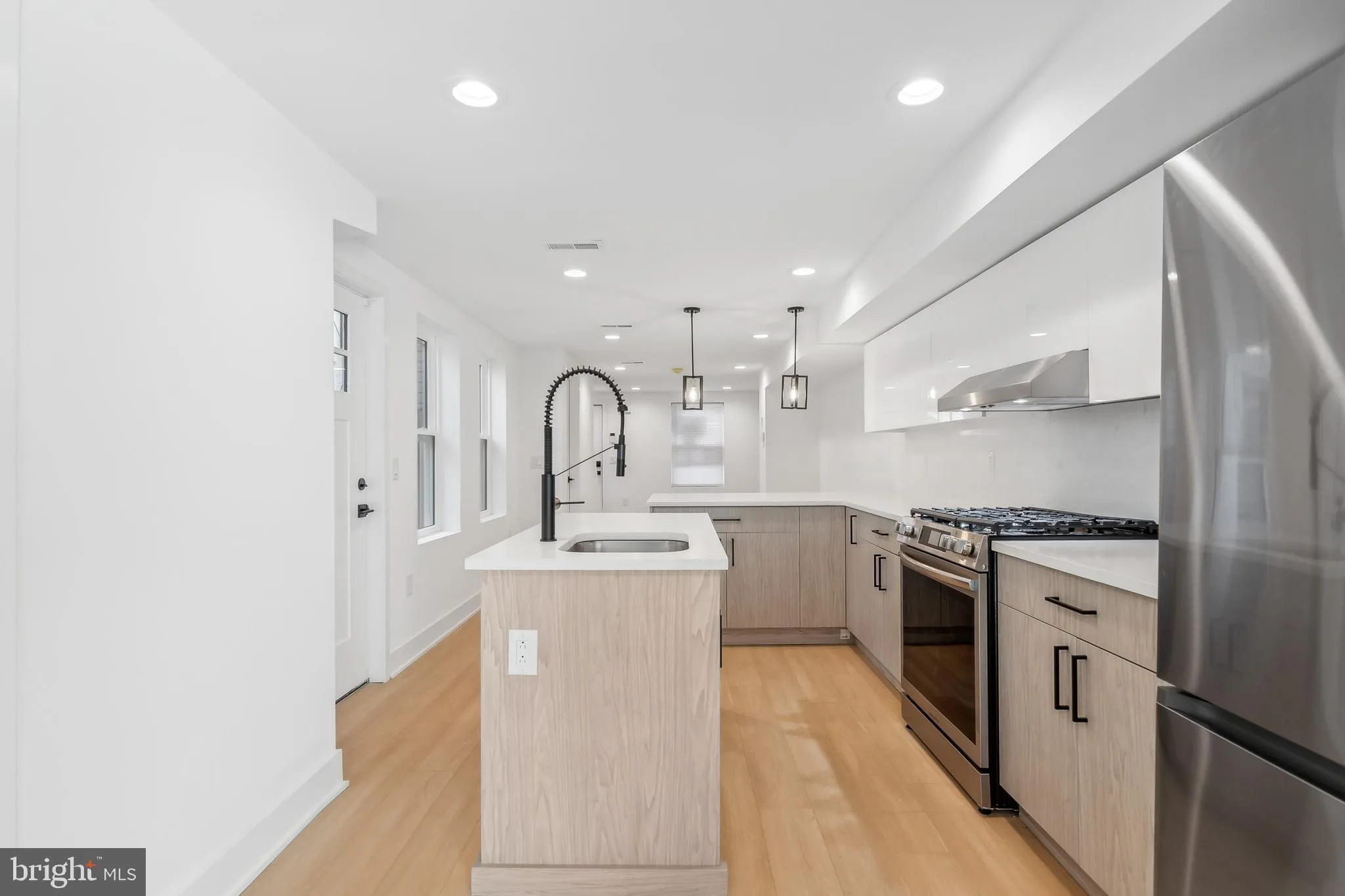Philadelphia, Pennsylvania 19125, United States, 2 Bedrooms Bedrooms, ,2 BathroomsBathrooms,Residential,Active,36149