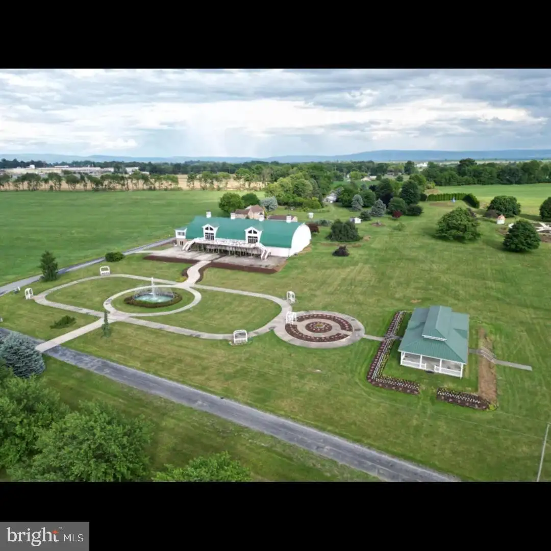 1032 Buchanan Trail East Trl, Greencastle, PA, 17225