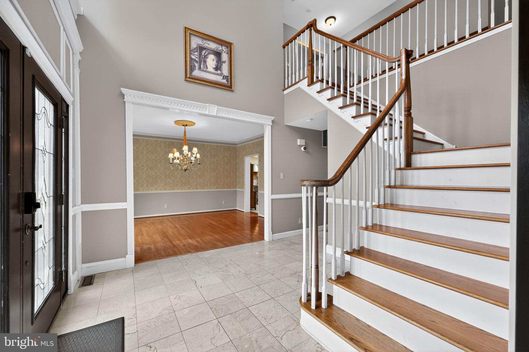 5 HILLTOP DRIVE